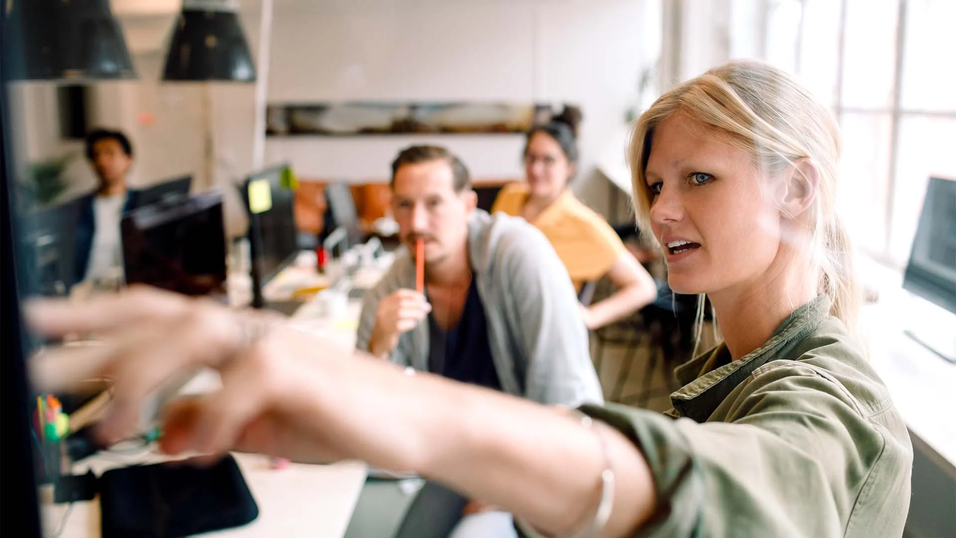 4 Leadership Strategies to Help Women Advance in the Tech Industry