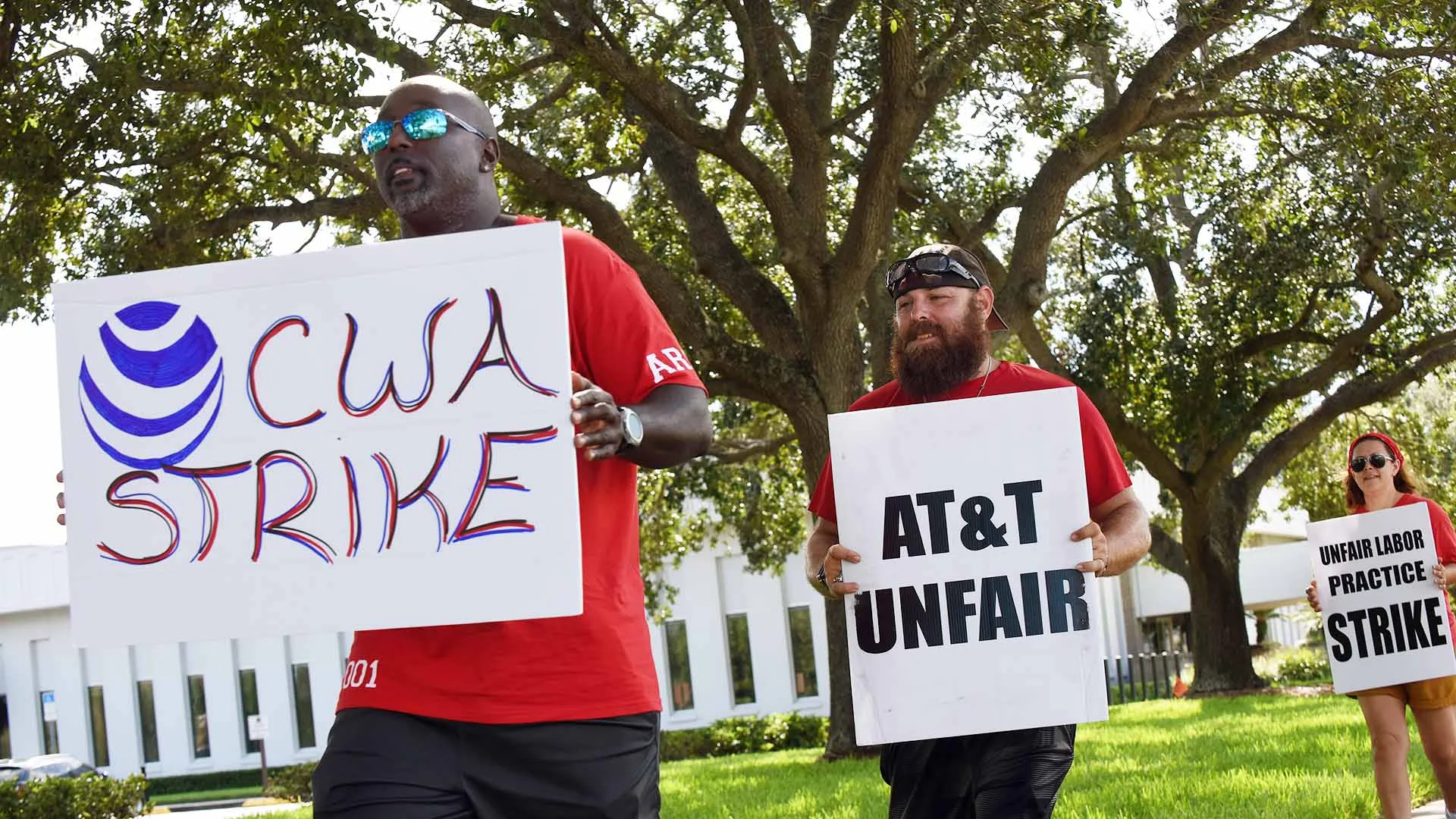 AT&T Workers Strike Across the Southeast