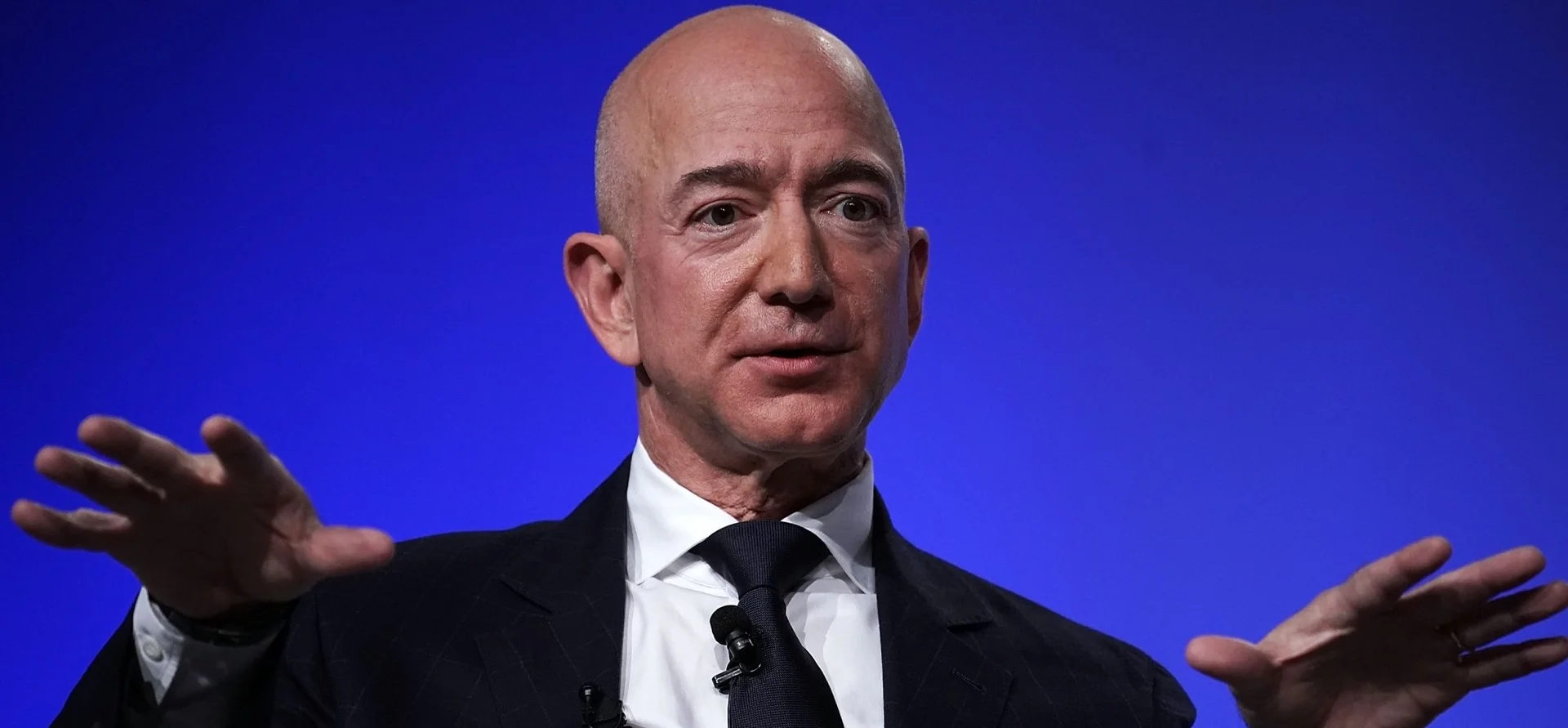 Jeff Bezos Says This Is the Single Biggest Sign That Someone Is ...