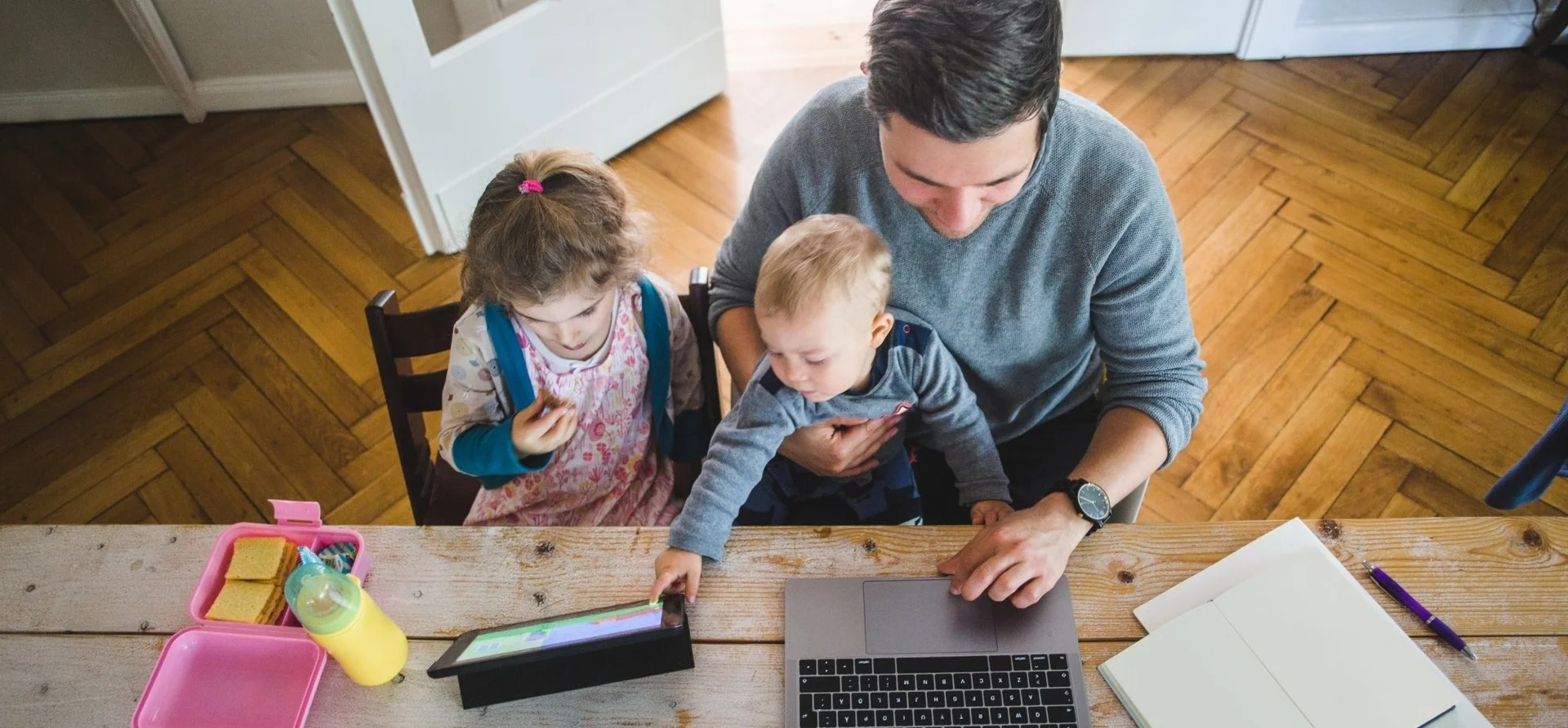 Here's How Employers Should Help Parents Working From Home With Children