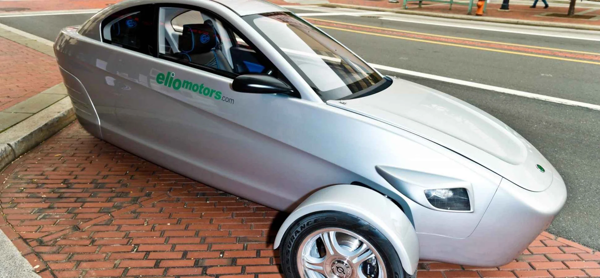 The Three-Wheeled Car Everyone Can Afford
