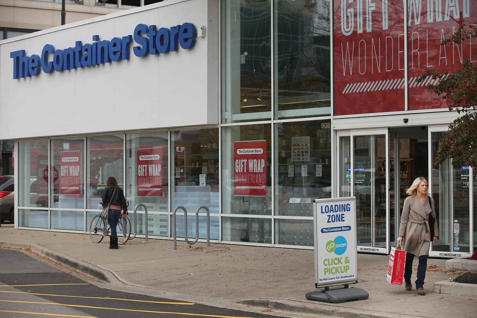 Container Store Reports Third-Quarter Loss