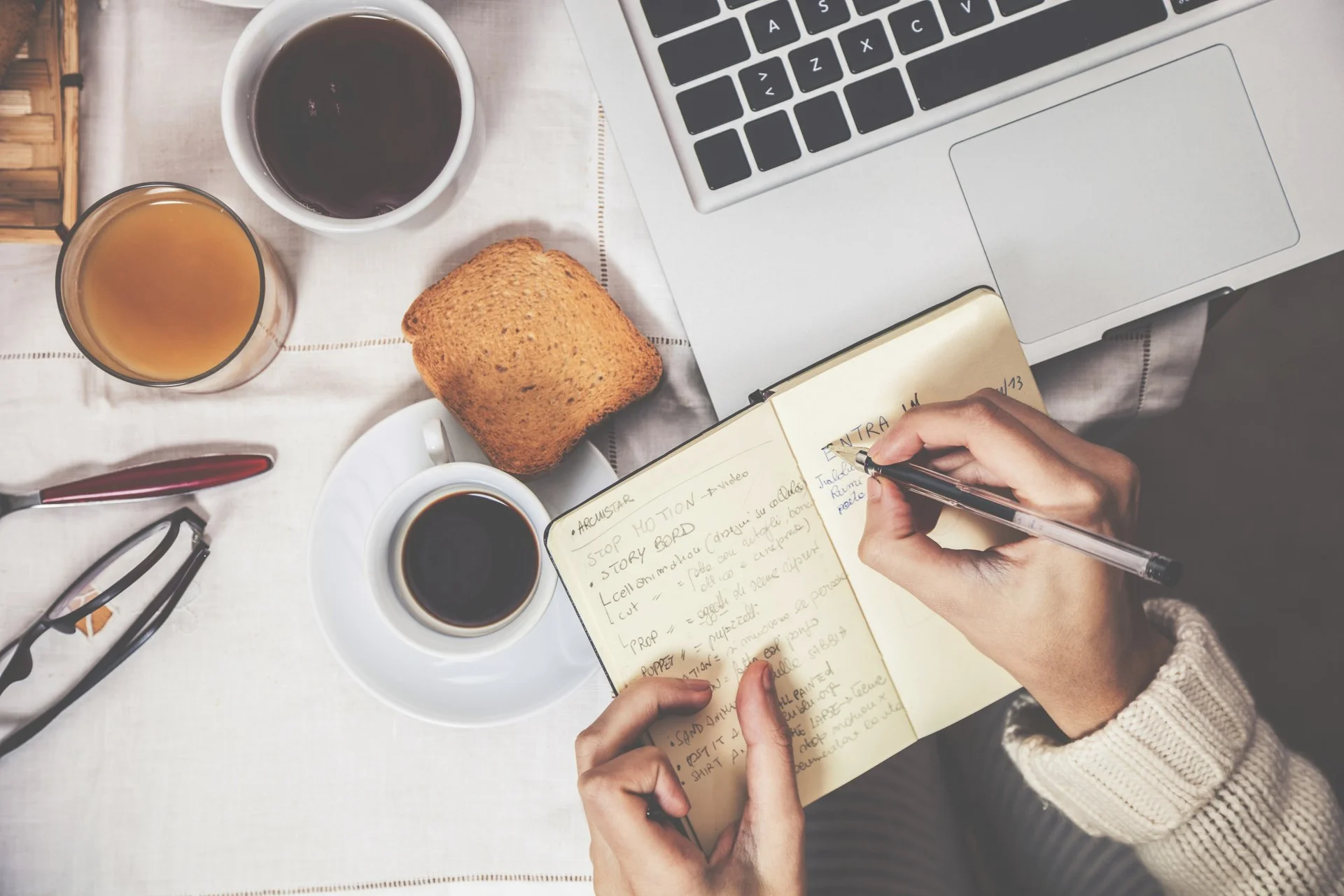 This Growth Expert Has 3 Surefire Tips for Irresistible Business Writing