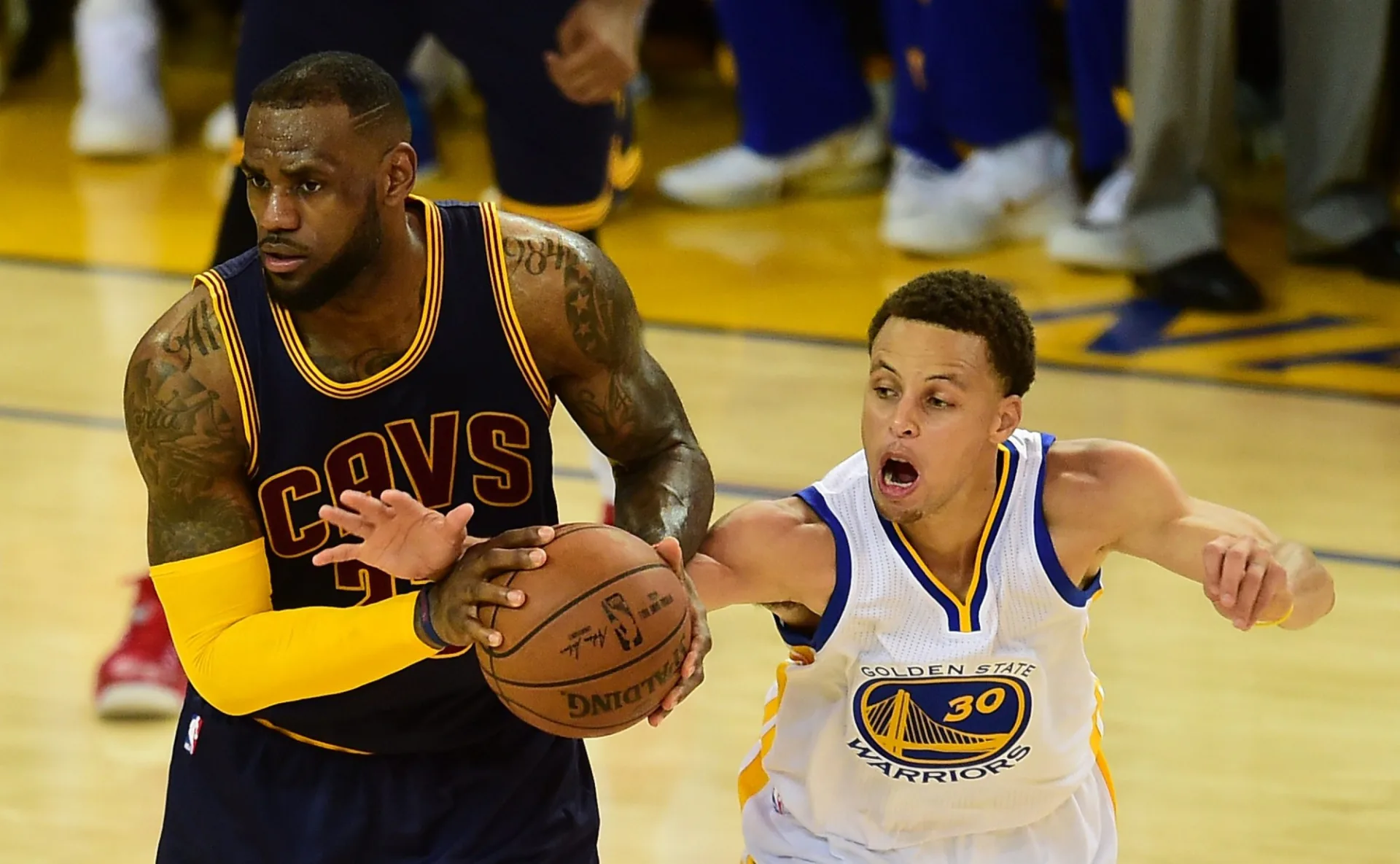 Under armour curry basketball deals