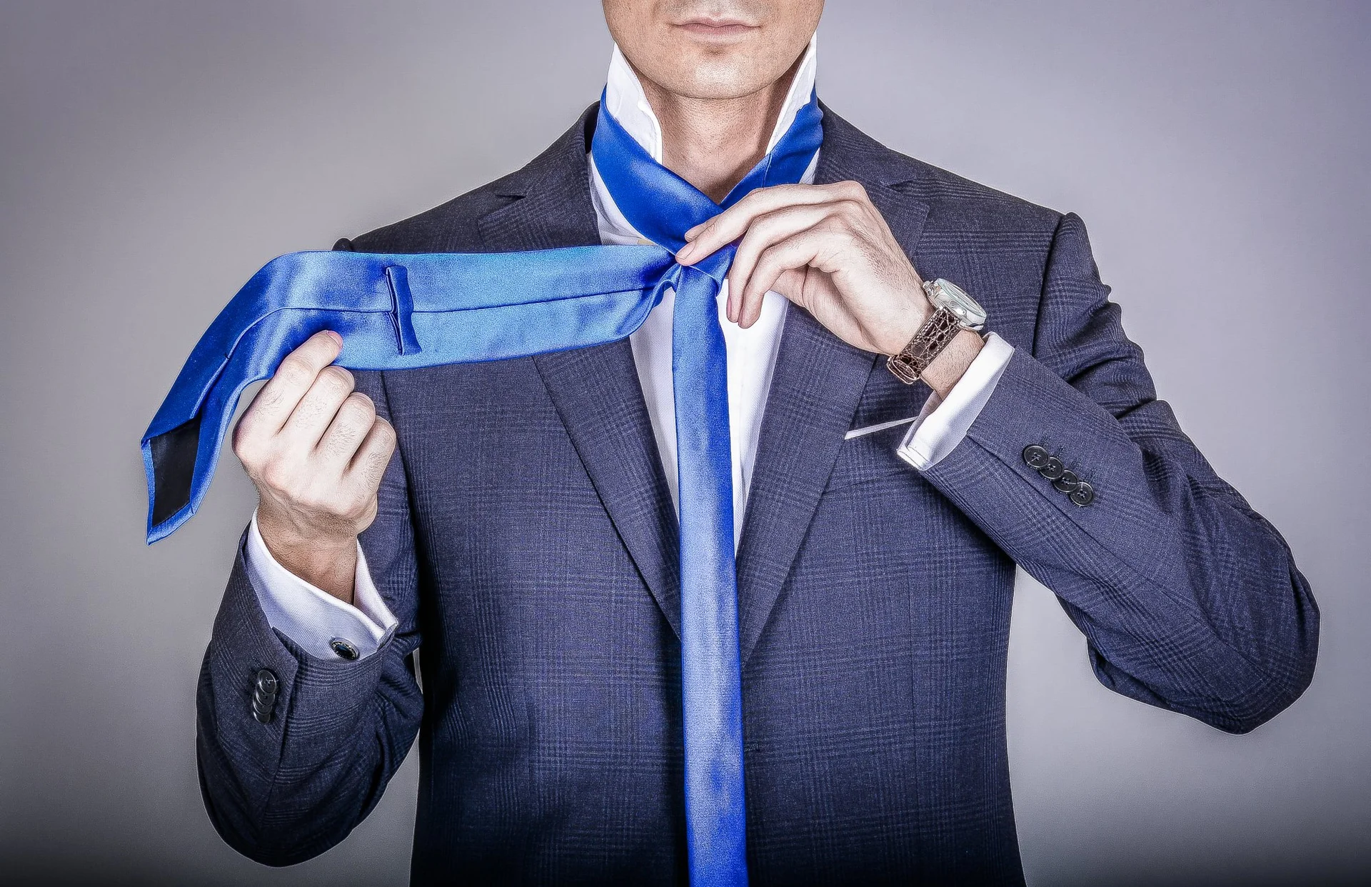 blue tie dress code What is formal dress code for men?