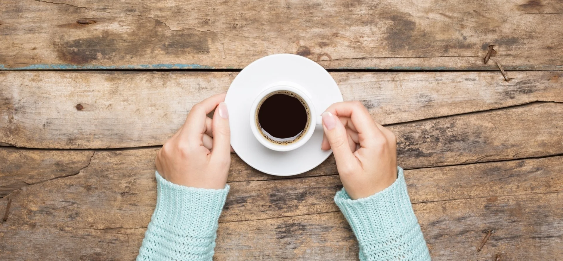 Want to Leave a Better Impression? Science Says Make Sure Your Counterpart  Is Holding a Hot Cup of Coffee