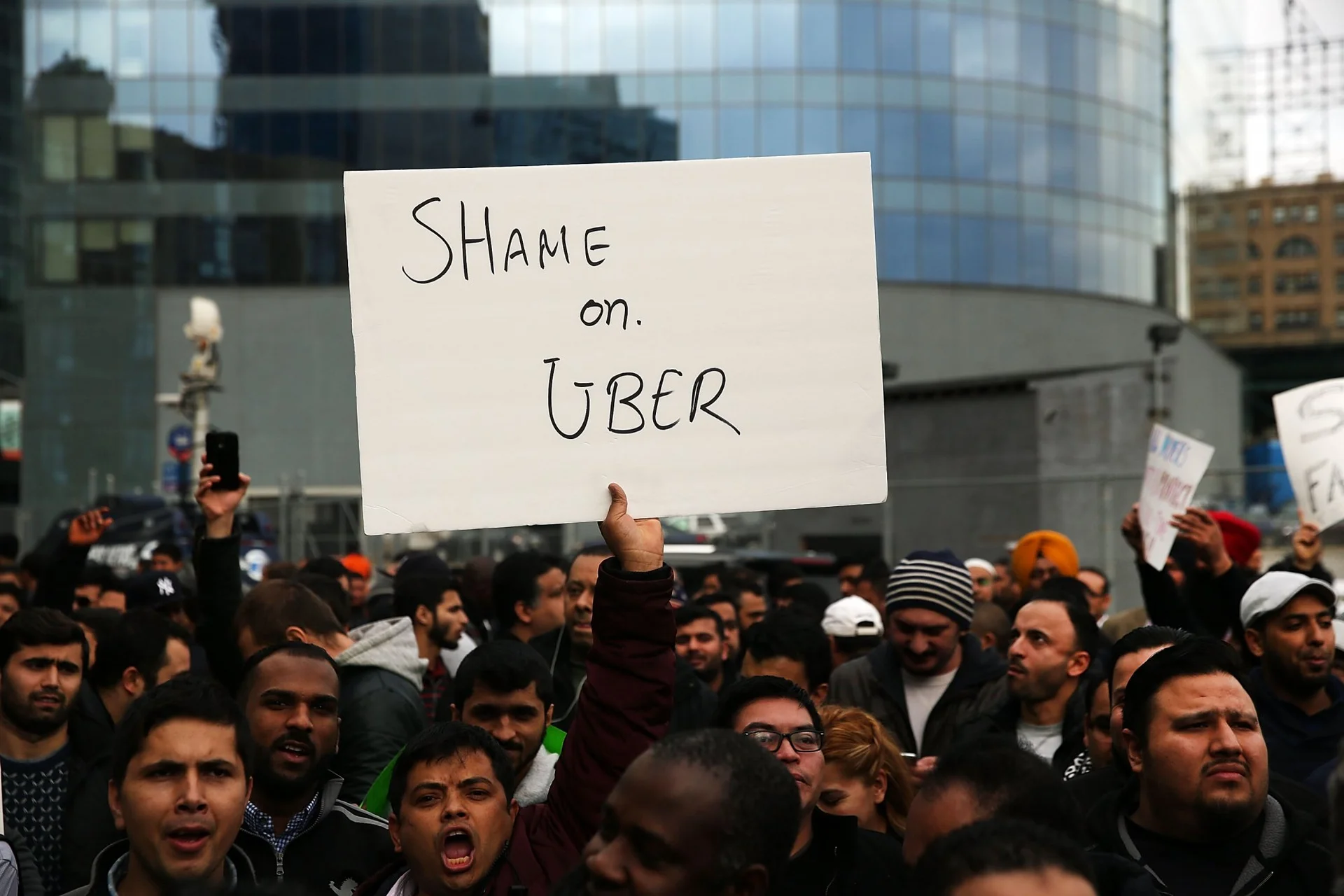 Uber and Lyft Drivers Are On Strike Around the World To Protest ...