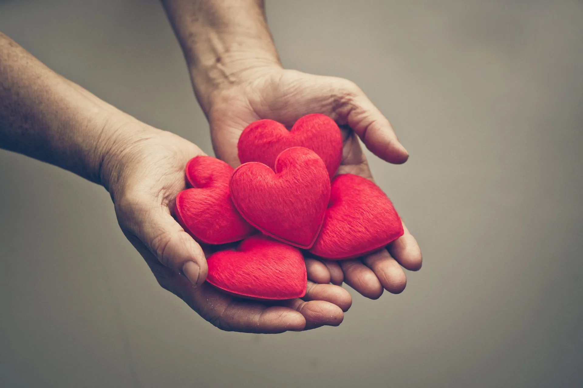 Science Reveals 11 Reasons Compassion at Work Matters (Just In Time for ...