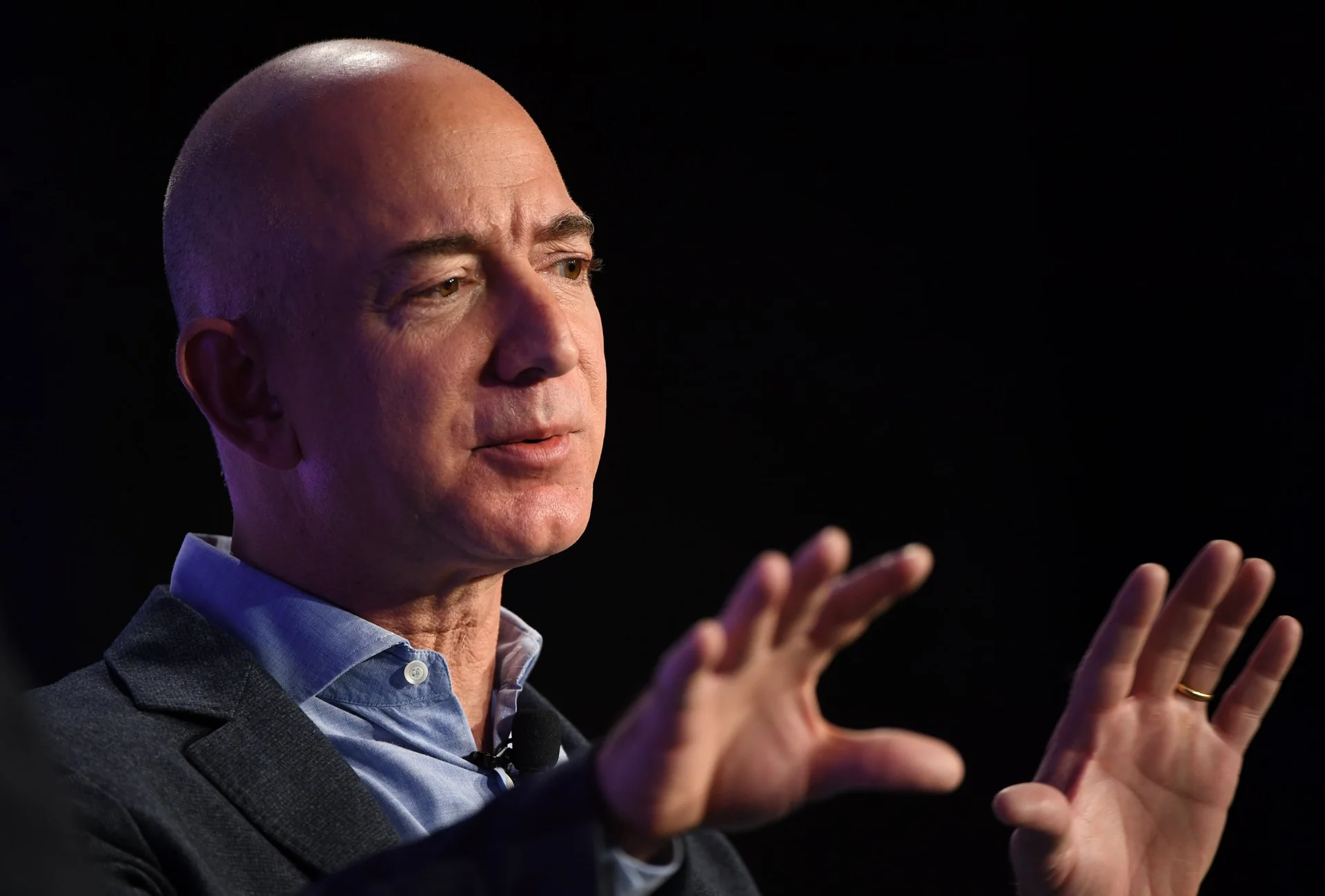 Bezos' 1st Blue Origin Customer Lands With Big Lesson for Today's Most ...