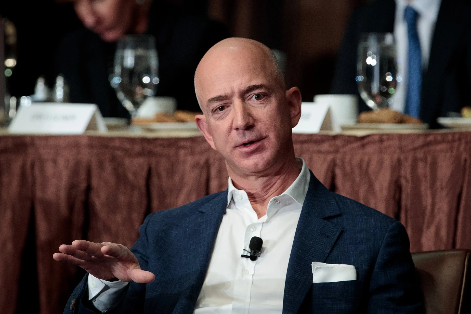Amazon CEO Jeff Bezos Made These 8 Predictions 20 Years Ago That Were ...