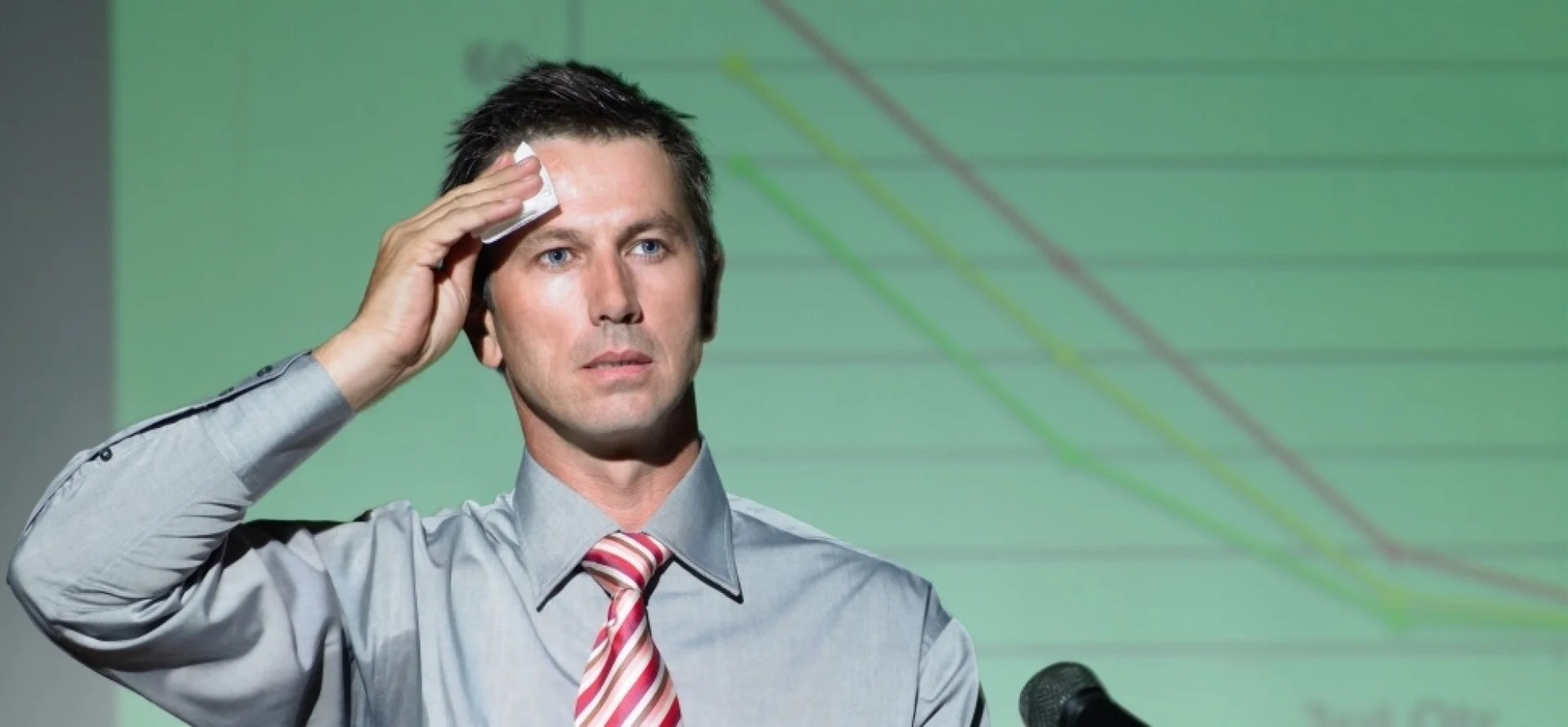 7 Ways to Feign Confidence (When You're Really Nervous on the Inside)