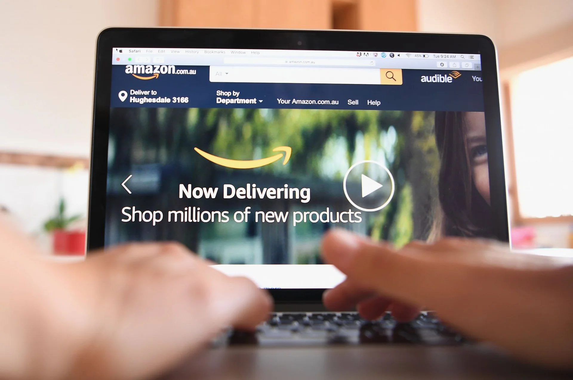 Abuzz Amazon Amazon Beats Up Its Brand by Locking Customer Accounts for No Apparent ...
