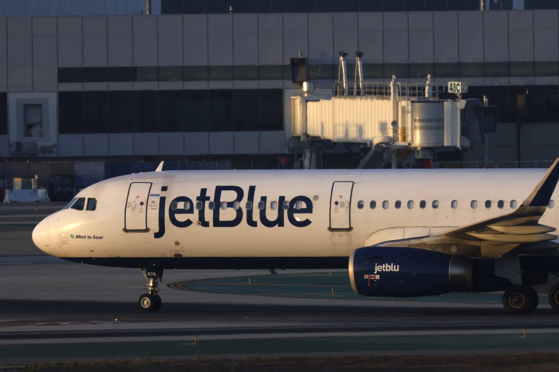 JetBlue Fined for Flight Delays. Passengers Could See a Payout