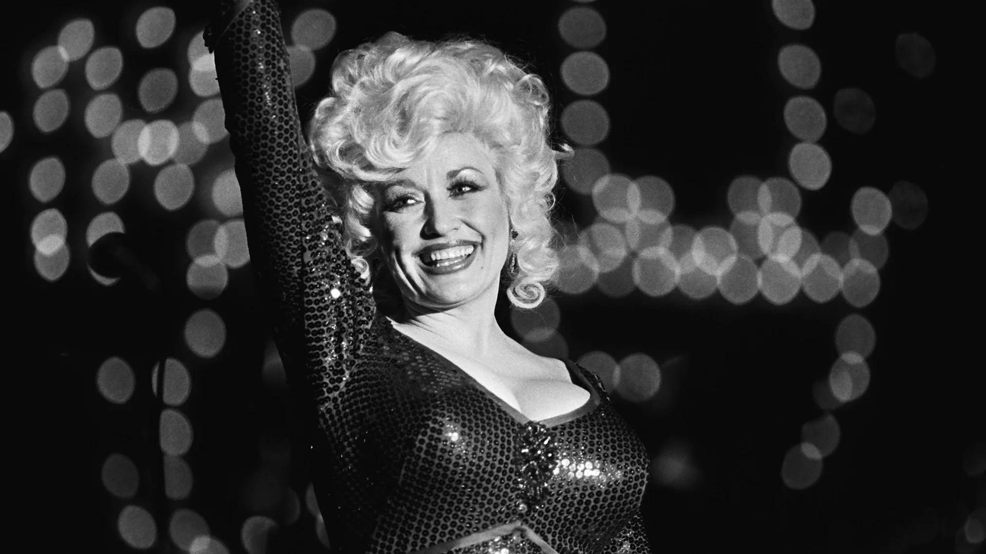 Barbara Walters Insulted Dolly Parton In 1978 Dolly s Response Was Perfect barbara-walters-insulted-dolly-parton-in-1978-dolly-s-response-was-perfect