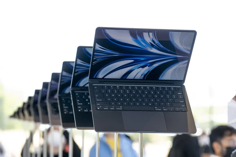 Apple's MacBook Air with M2 Chip
