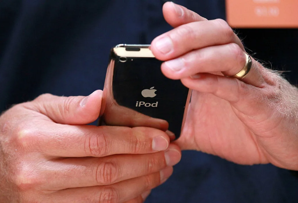 After 21 Long Years, Apple Just Made a Bittersweet Announcement About ...