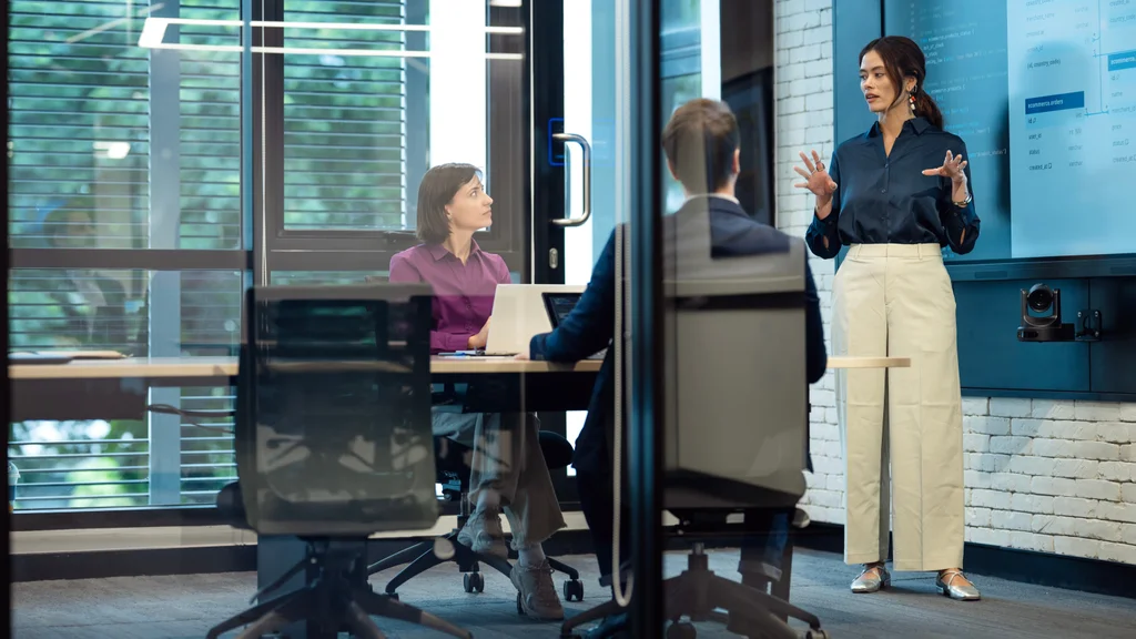 How Smart Leaders Use AI to Redesign Work, Not Replace People
