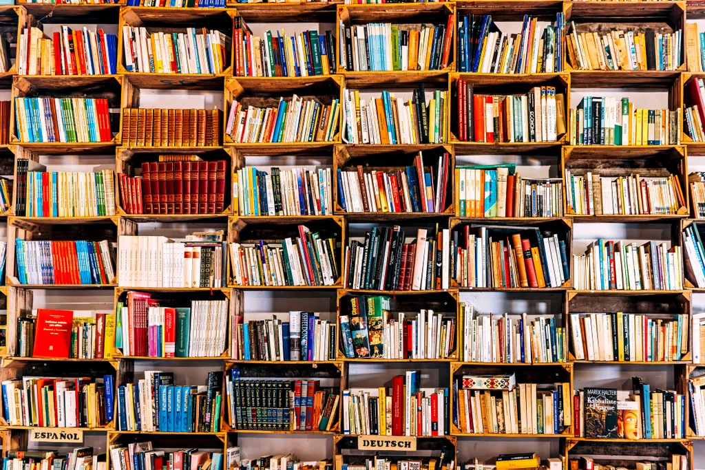 New Science Proves We're Saying 120,000 Fewer Words a Year. That's Like an Entire Novel