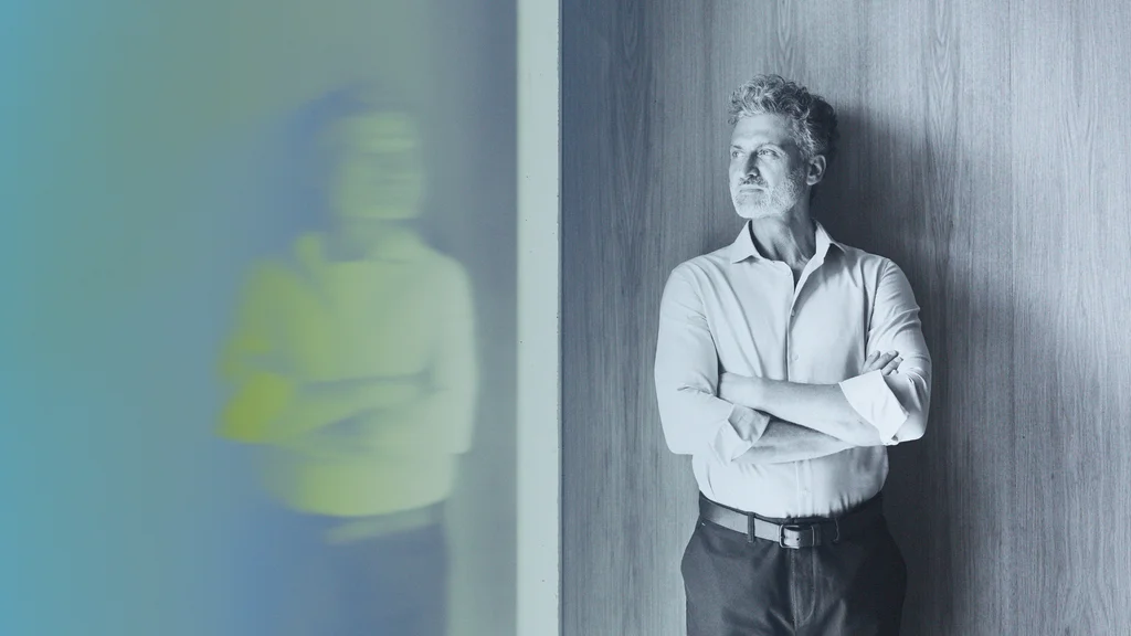 New Research Shows Why the Best Founders Pause Before They Act