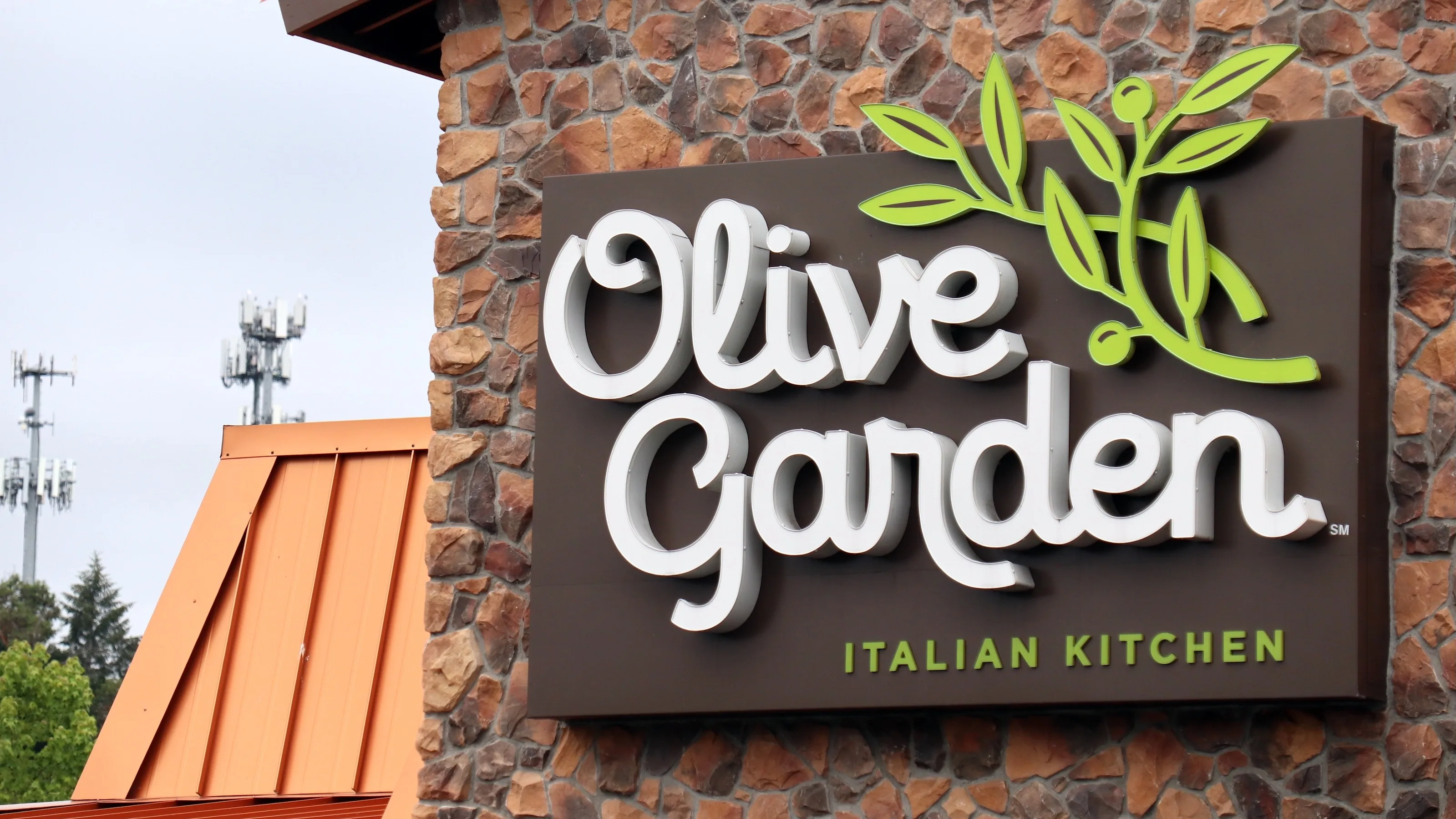 Olive Garden’s Response to a Customer Complaint Is the 1 Thing No Company Should Ever Do