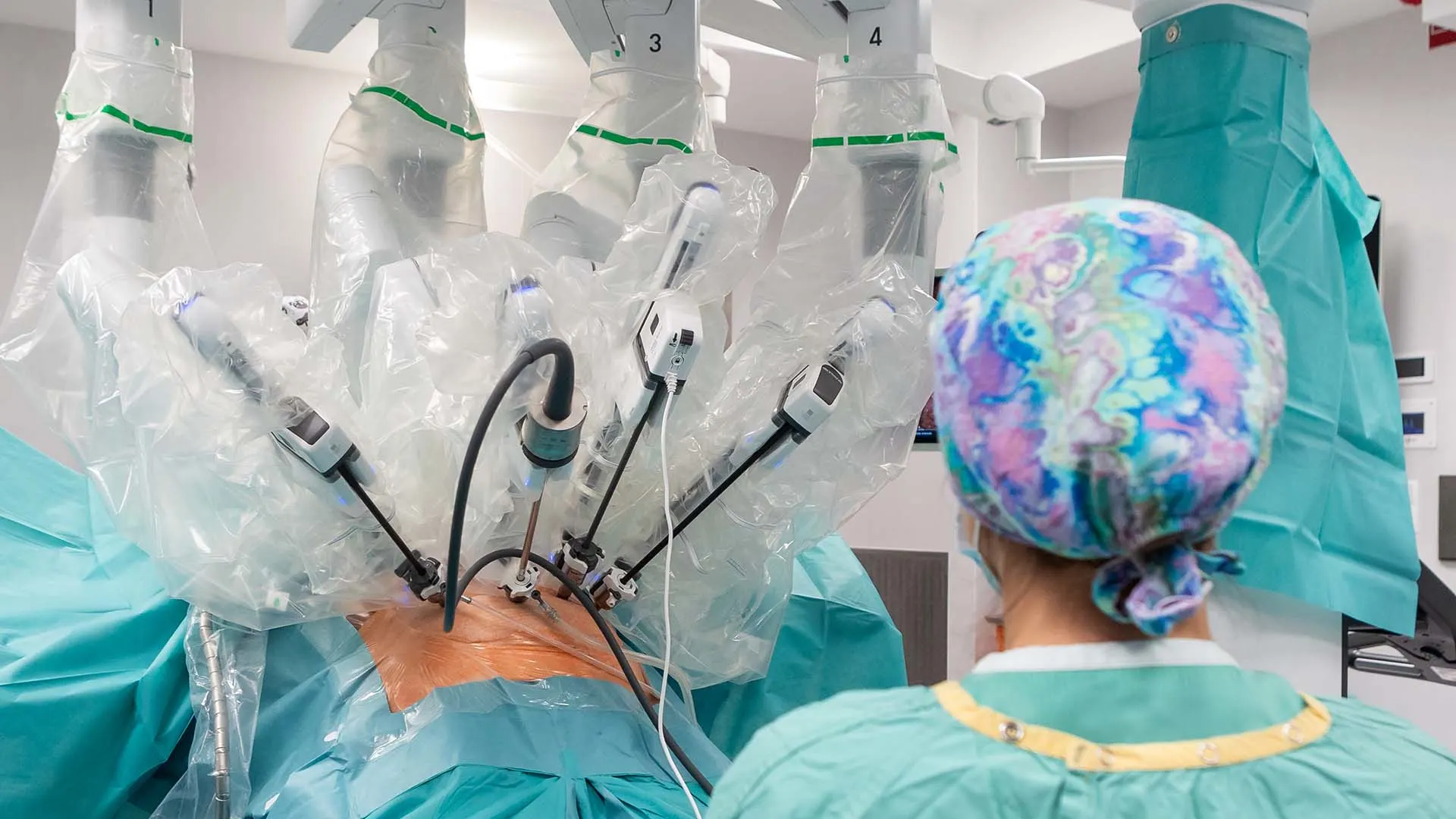 Researchers Use Videos to Teach Robot Surgeons Human-Like Moves