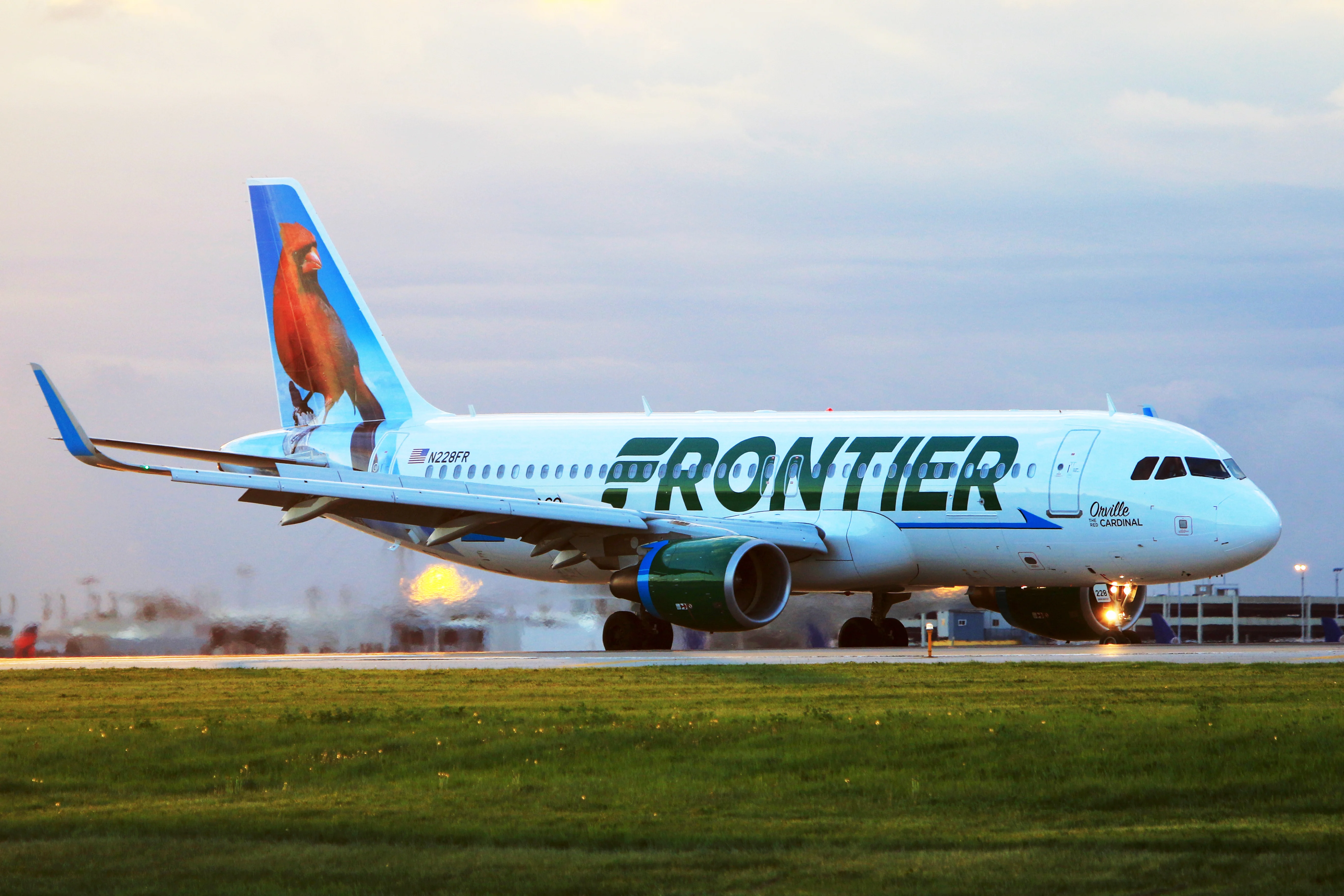 Frontier Group and Spirit Airlines Talk Possible Merger