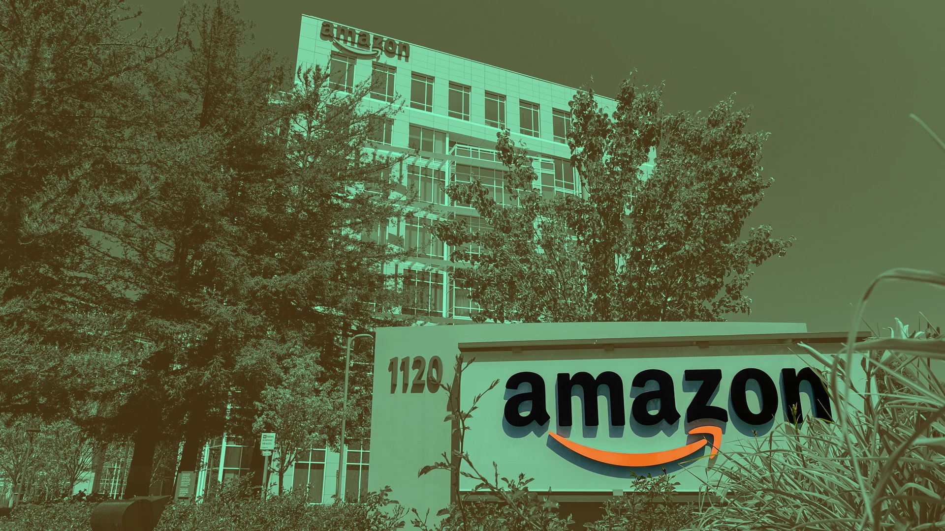 Amazon Workers Return to the Office Today. Business Leaders Are Watching