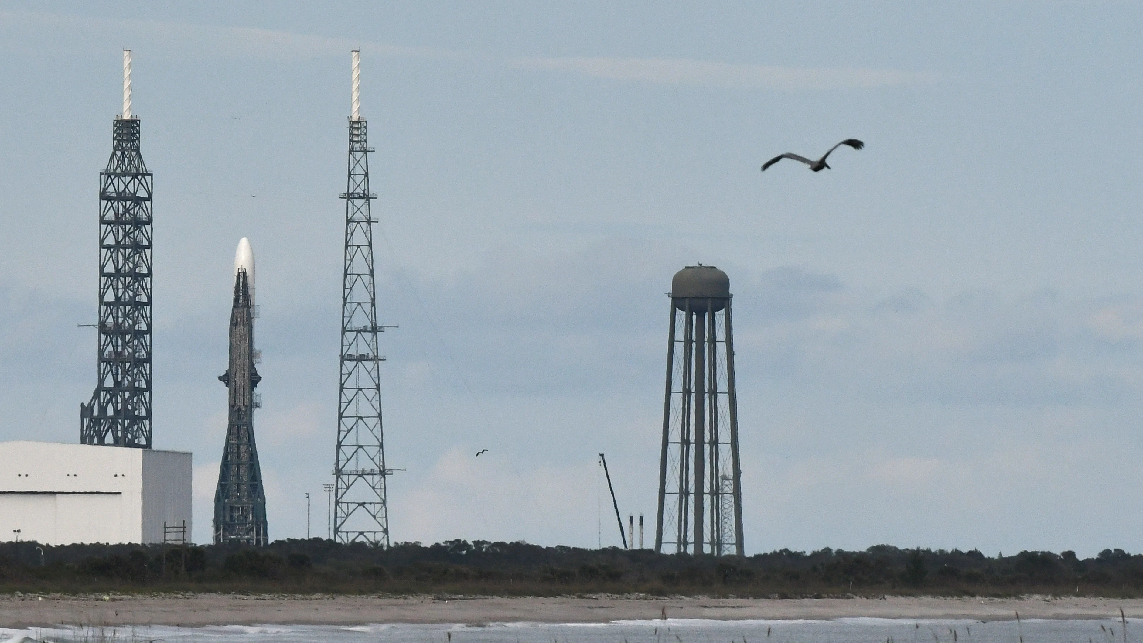 Blue Origin Scraps New Rocket Debut Launch Due to Tech Trouble