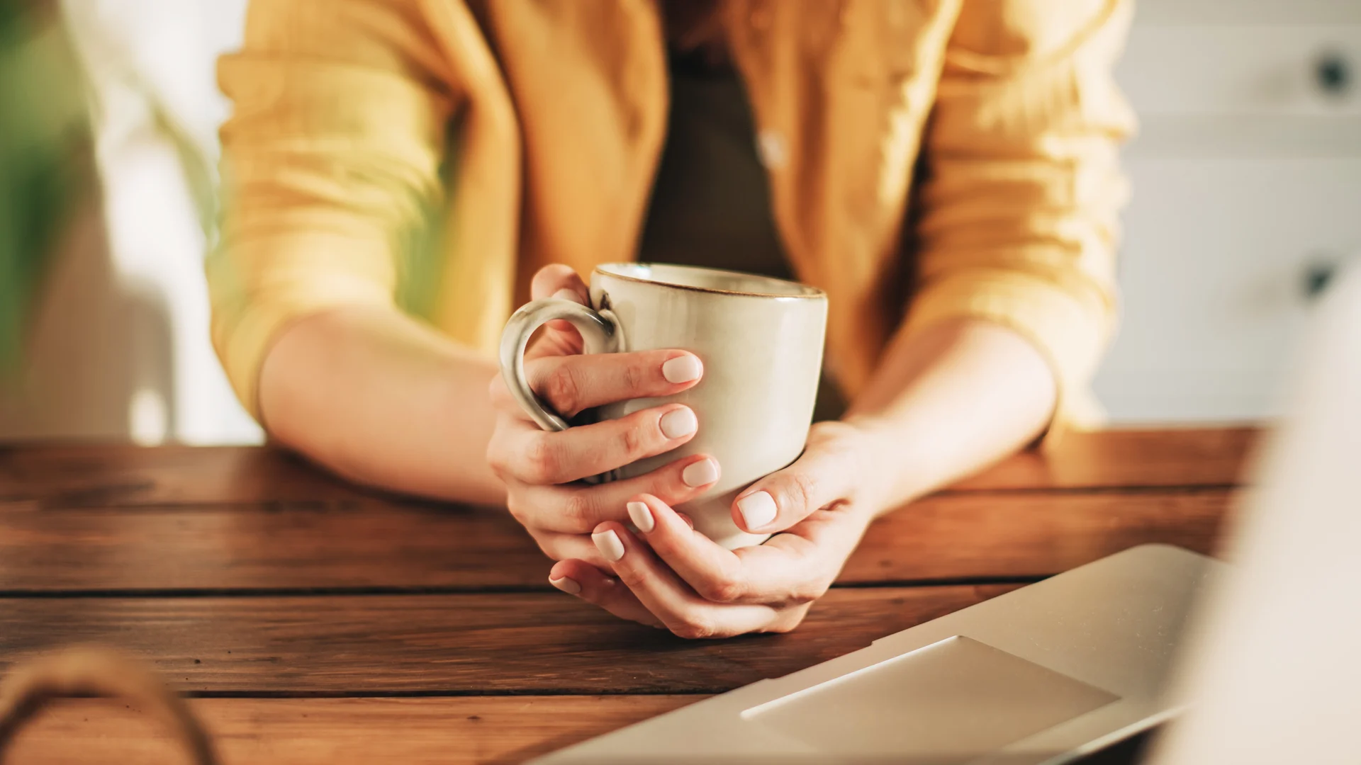 Neuroscience Says You’re Probably Drinking Your Coffee at the Wrong Time