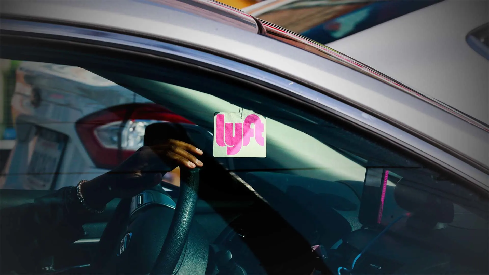 Lyft and Anthropic Are Joining Forces to Bring Artificial Intelligence to Ridesharing