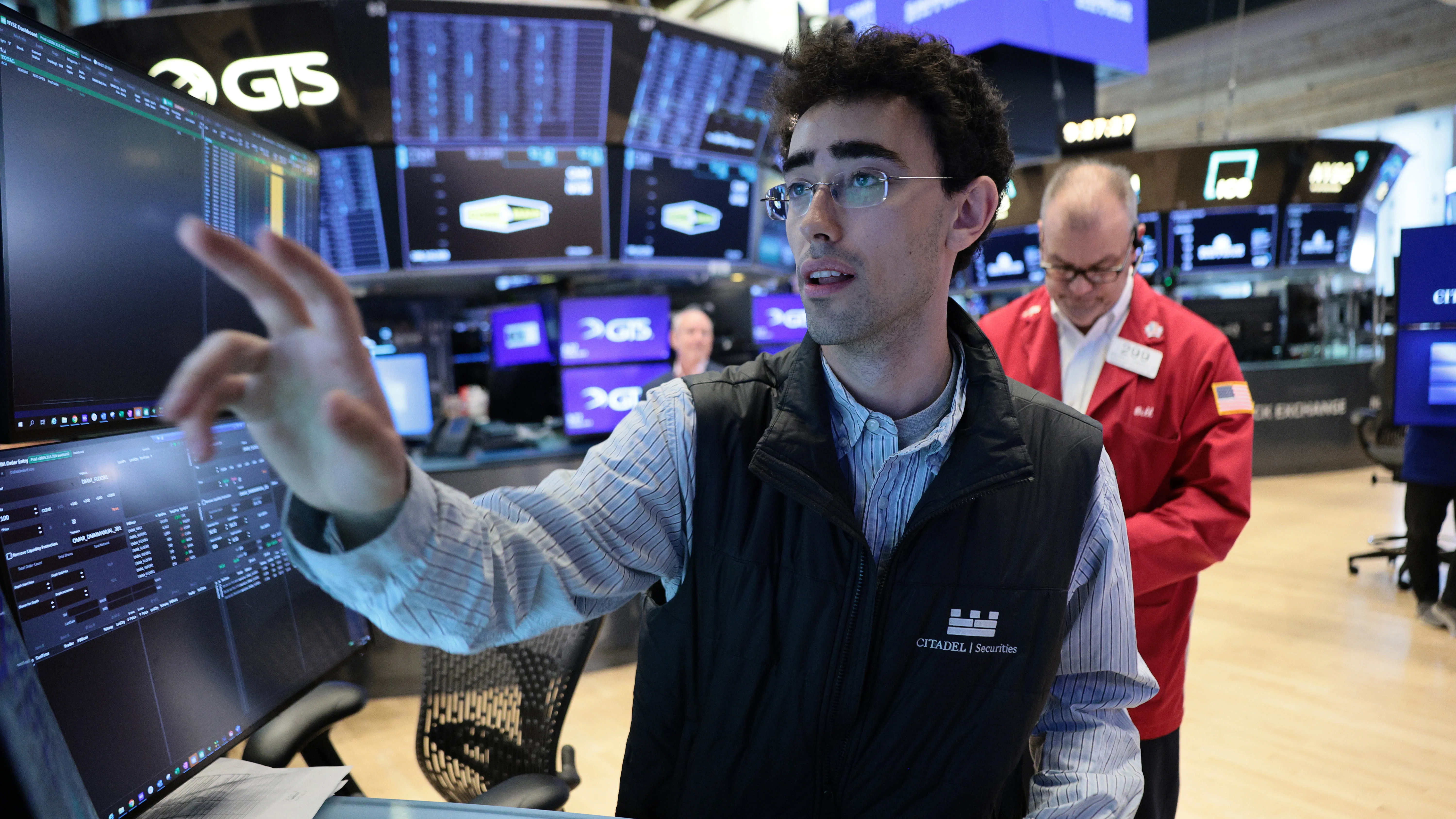 Forget the AI Bubble: This Crucial Nvidia Supplier Just Had an Earnings Beat That Changes Everything for the Tech Sector
