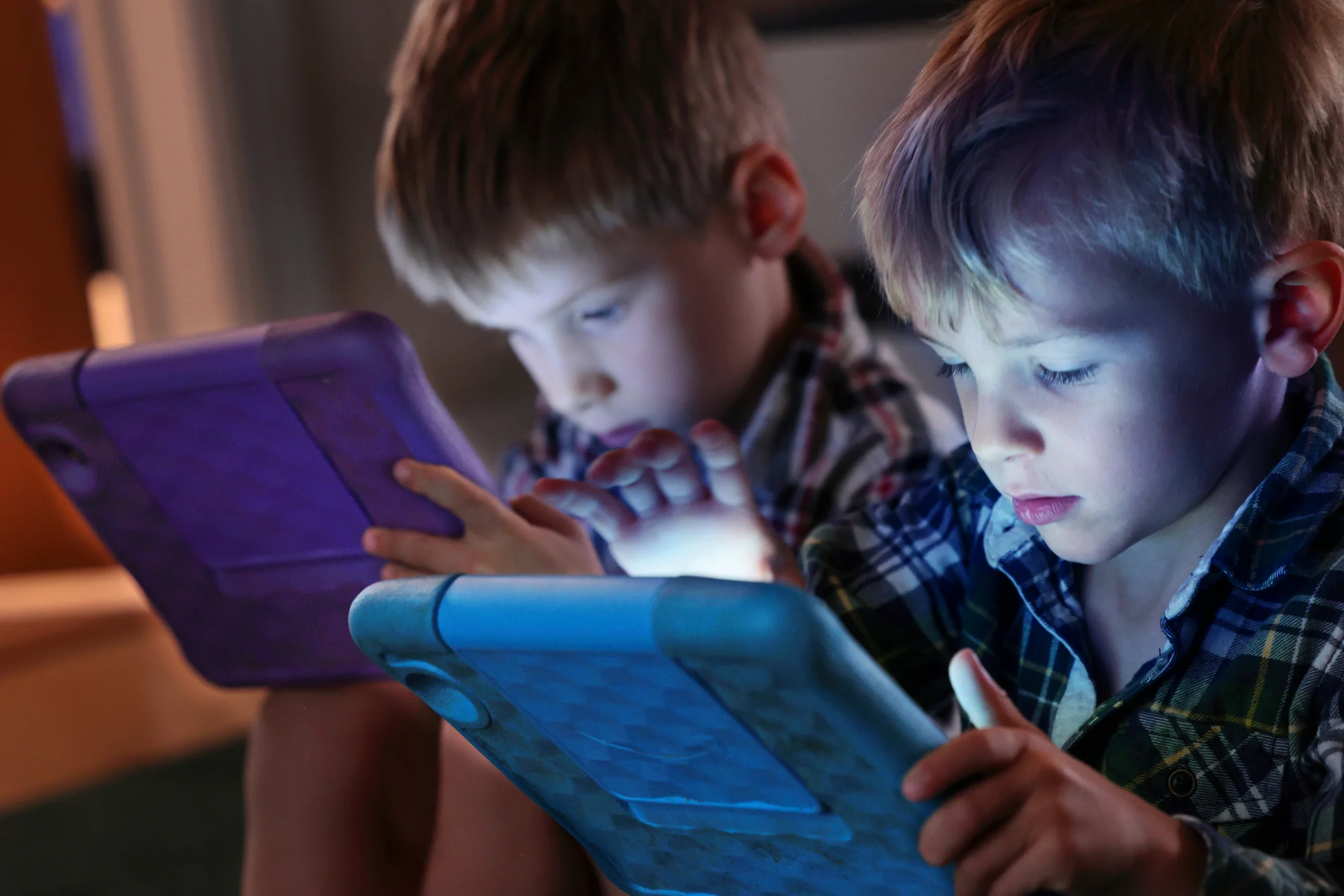 Want to Raise Successful Kids in the Age of Screens? Science Says Good Luck With That