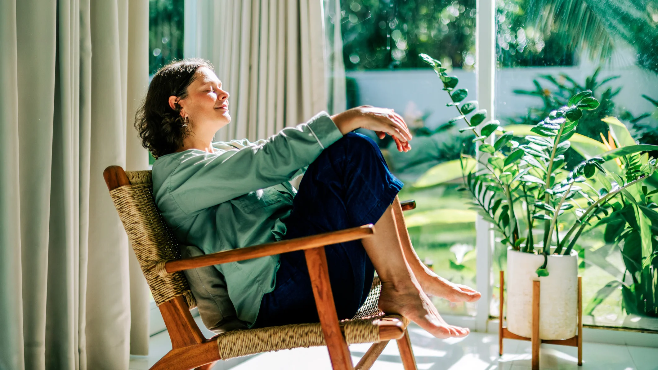 Decades of Research Reveals 1 Word Can Help You Reduce Stress and Become a Better Version of Yourself