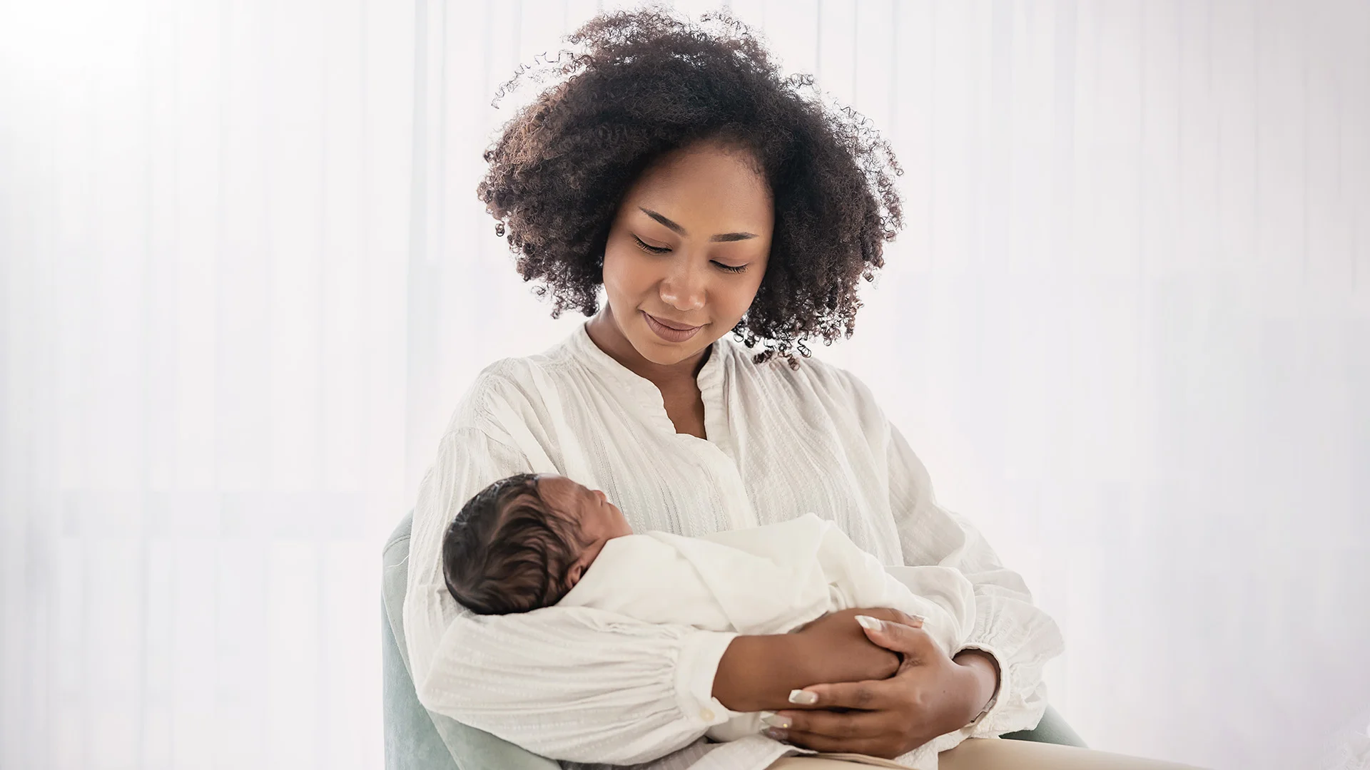 Les défaillances des soins post-partum coûtent des milliards aux États-Unis ; des startups proposent des solutions