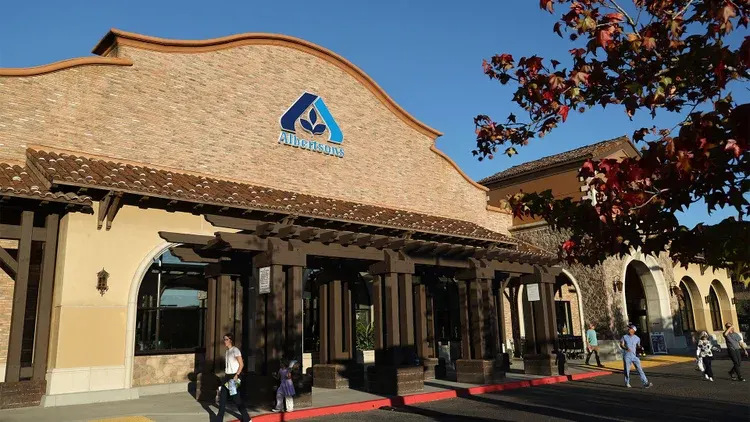 Albertsons Is Closing Stores: See a List of Doomed Locations for 2026 as the Grocery Giant Evaluates Its Footprint