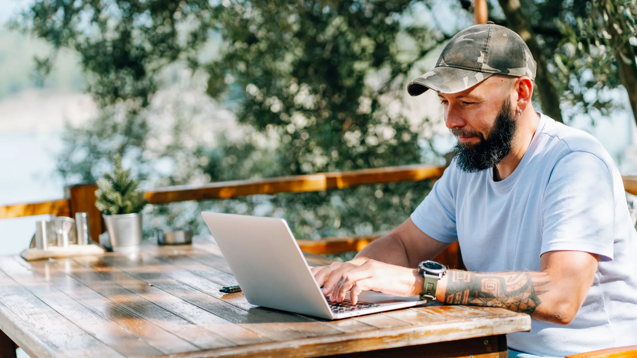 Thinking About Quitting Your Job? The Pros and Cons of Self-Employment