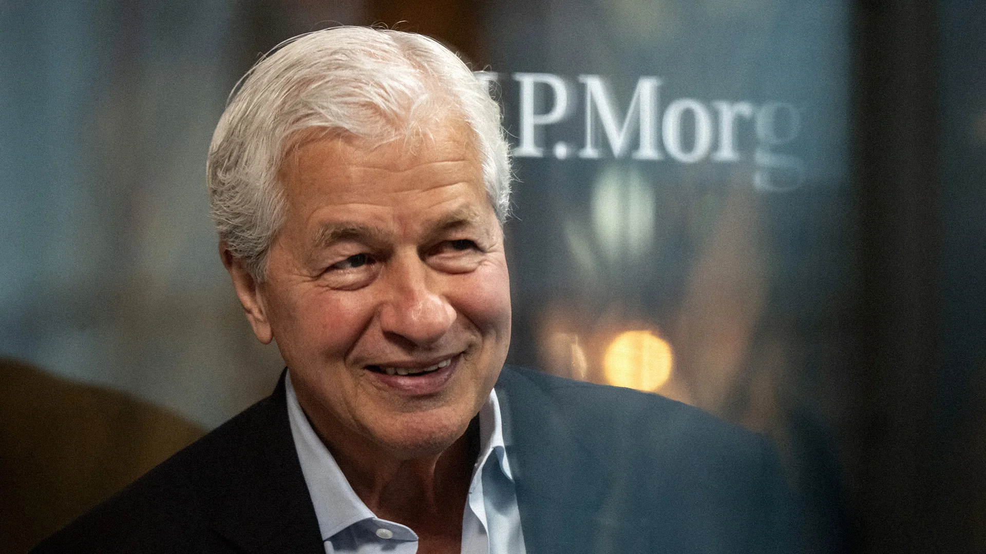 What JPMorgan Chase CEO Jamie Dimon Understands About Leadership That Most CEOs Miss