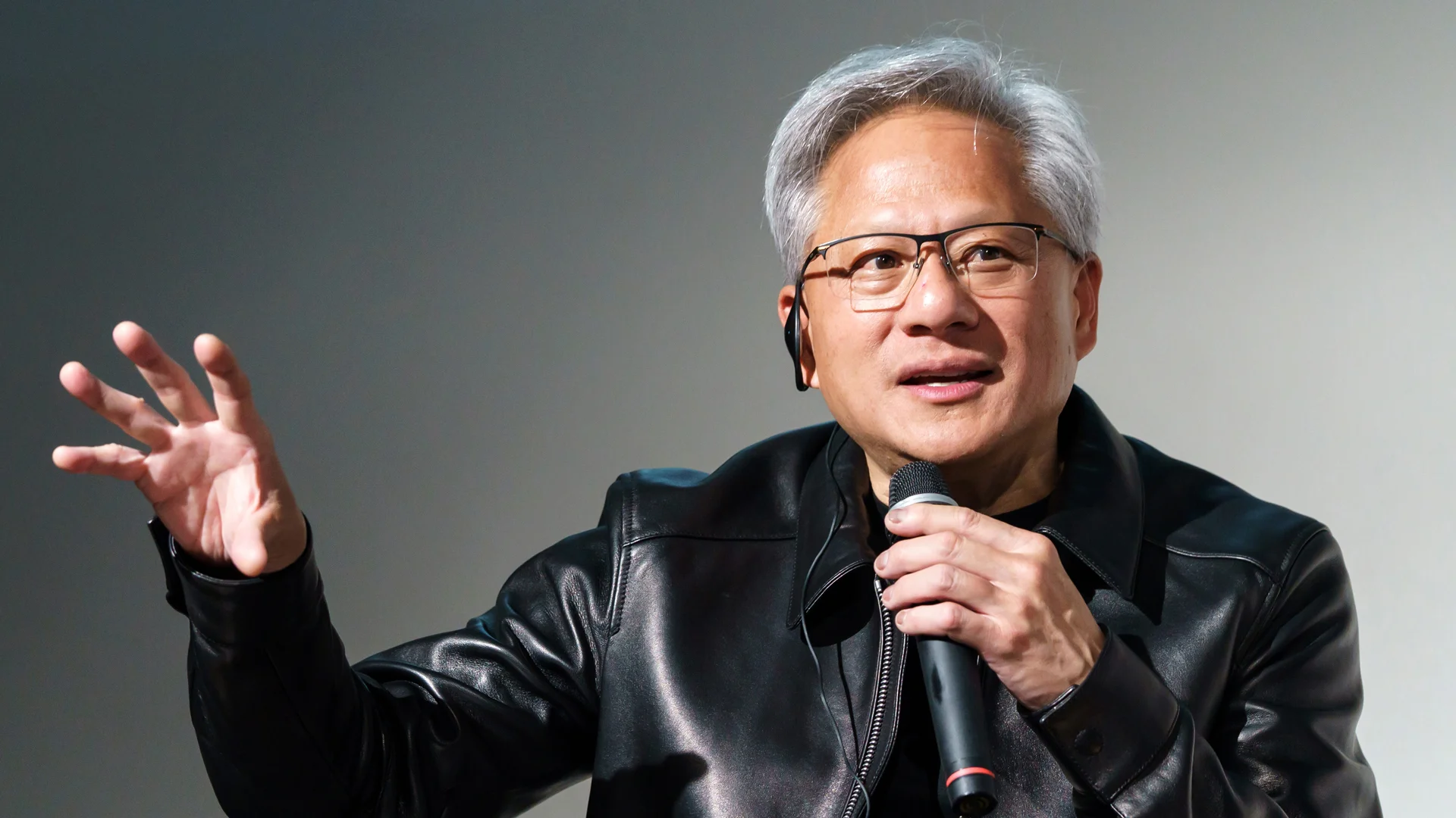 Le PDG de Nvidia, Jensen Huang, met en garde contre la psychose autour de l'IA