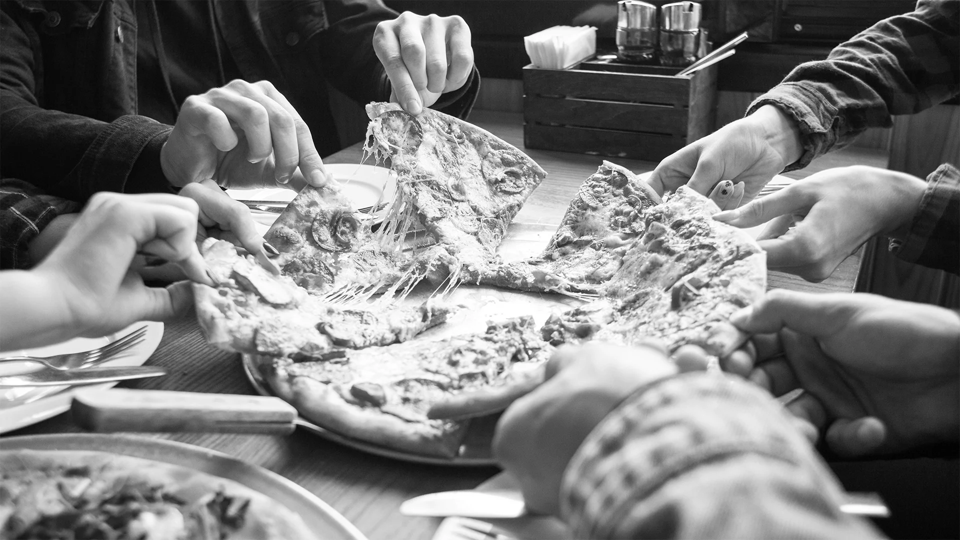 A Pizza Giant Is Rapidly Expanding—but One of Its Biggest Operators Just Filed for Bankruptcy