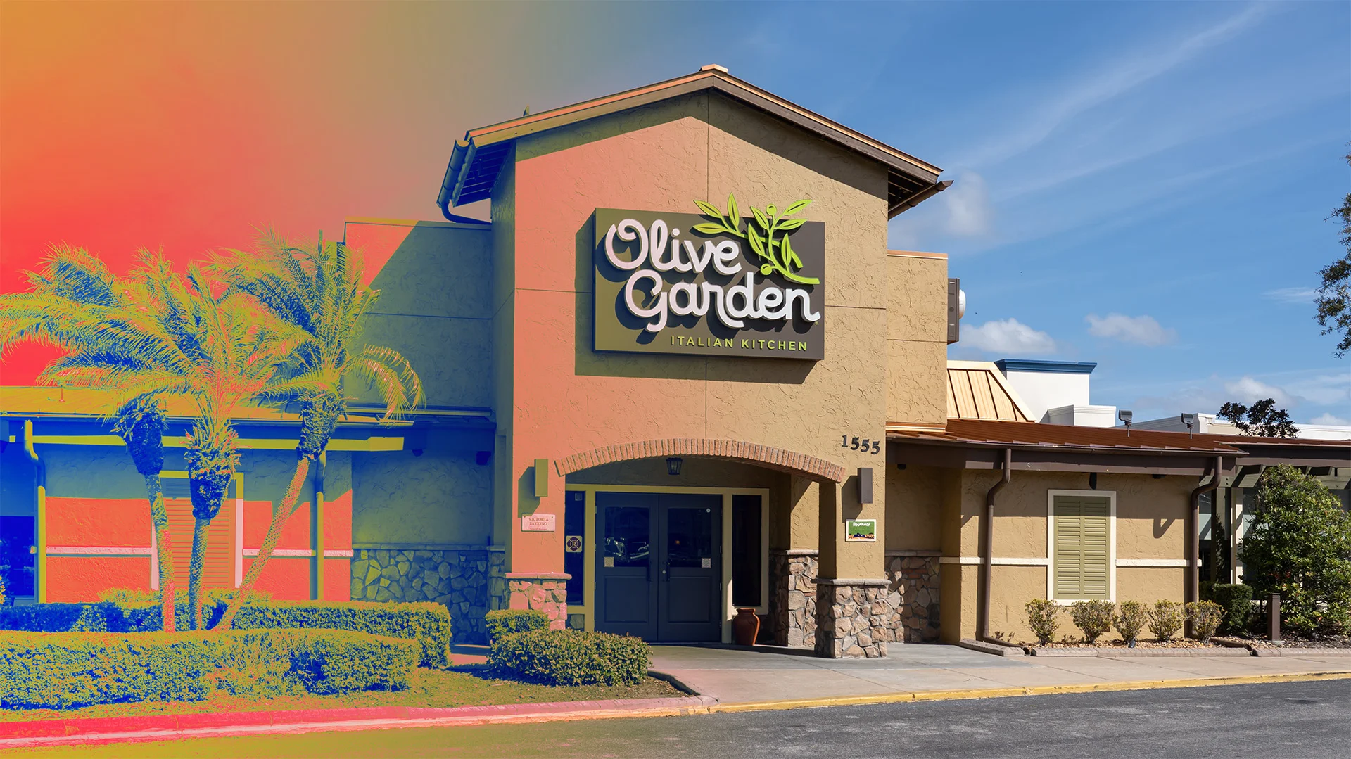 After 7 Years, Olive Garden Is Bringing Back Its Most Coveted Deal. Only 10,000 People Will Get It