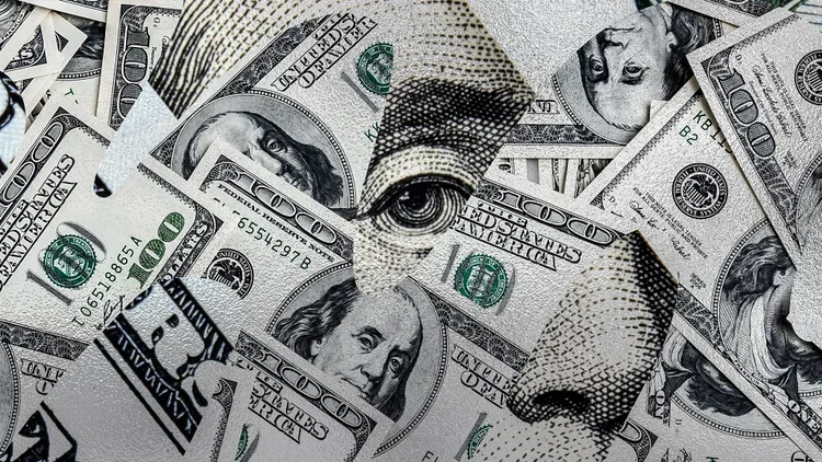 Gen Zers Don’t Pay Each Other Back When Splitting the Bill. Why?