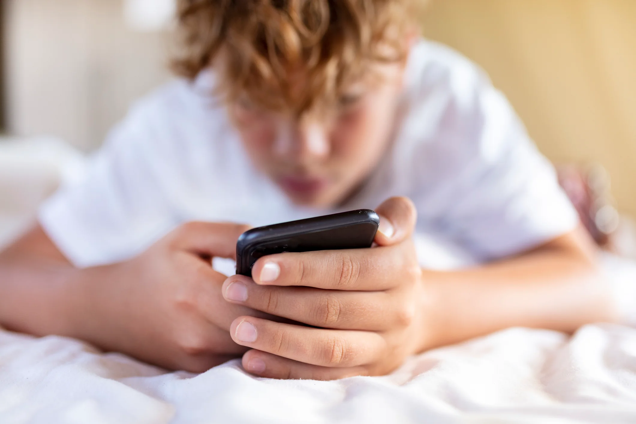 A Massive New Study of 183,000 People Says This Is What Happens When You Spend Too Much Time Online. (And, the Timing Was Perfect)