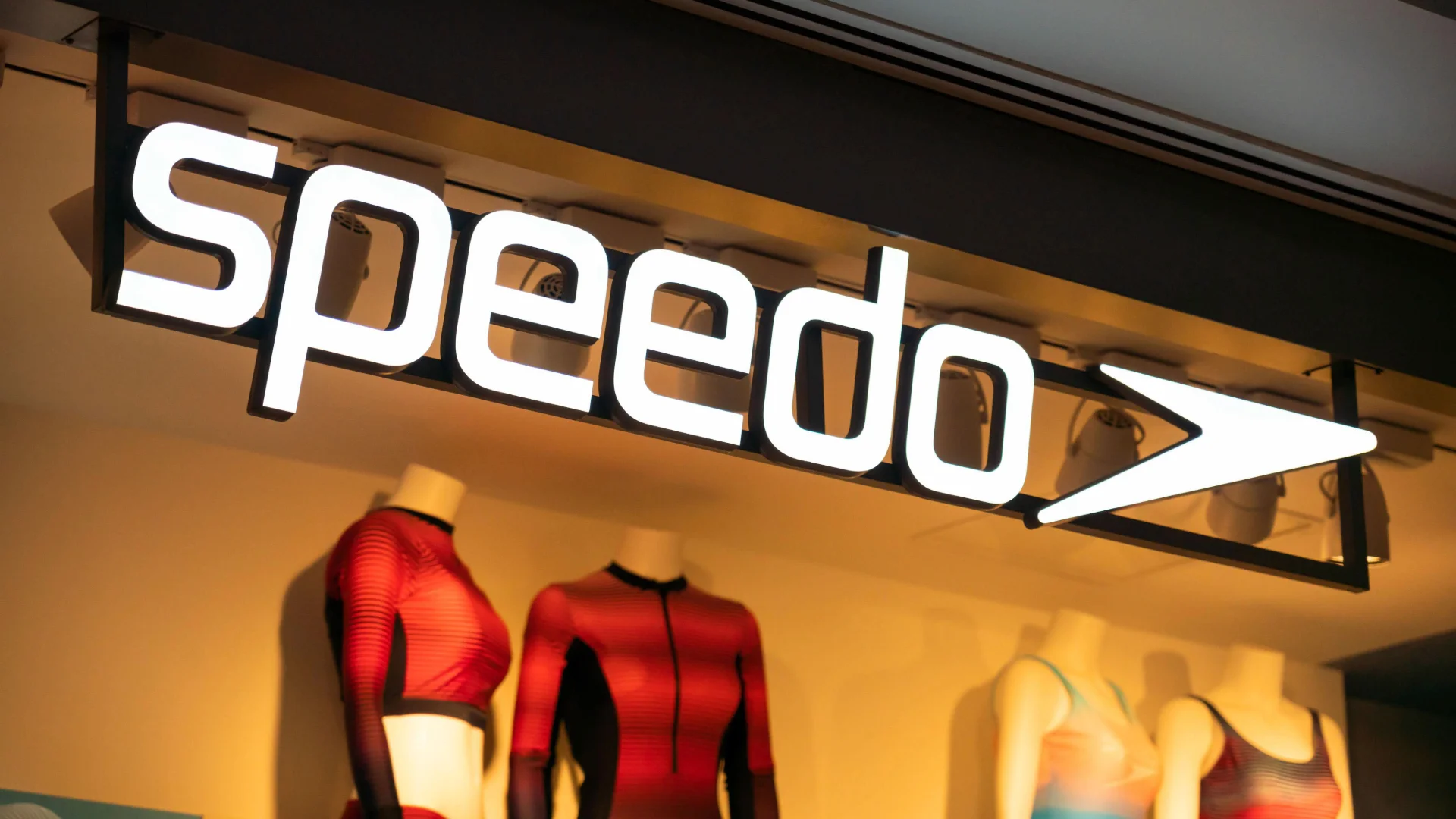 Speedo’s New Smart Goggles Track Every Stroke. The 1 Feature Most Wearables Push Is Missing