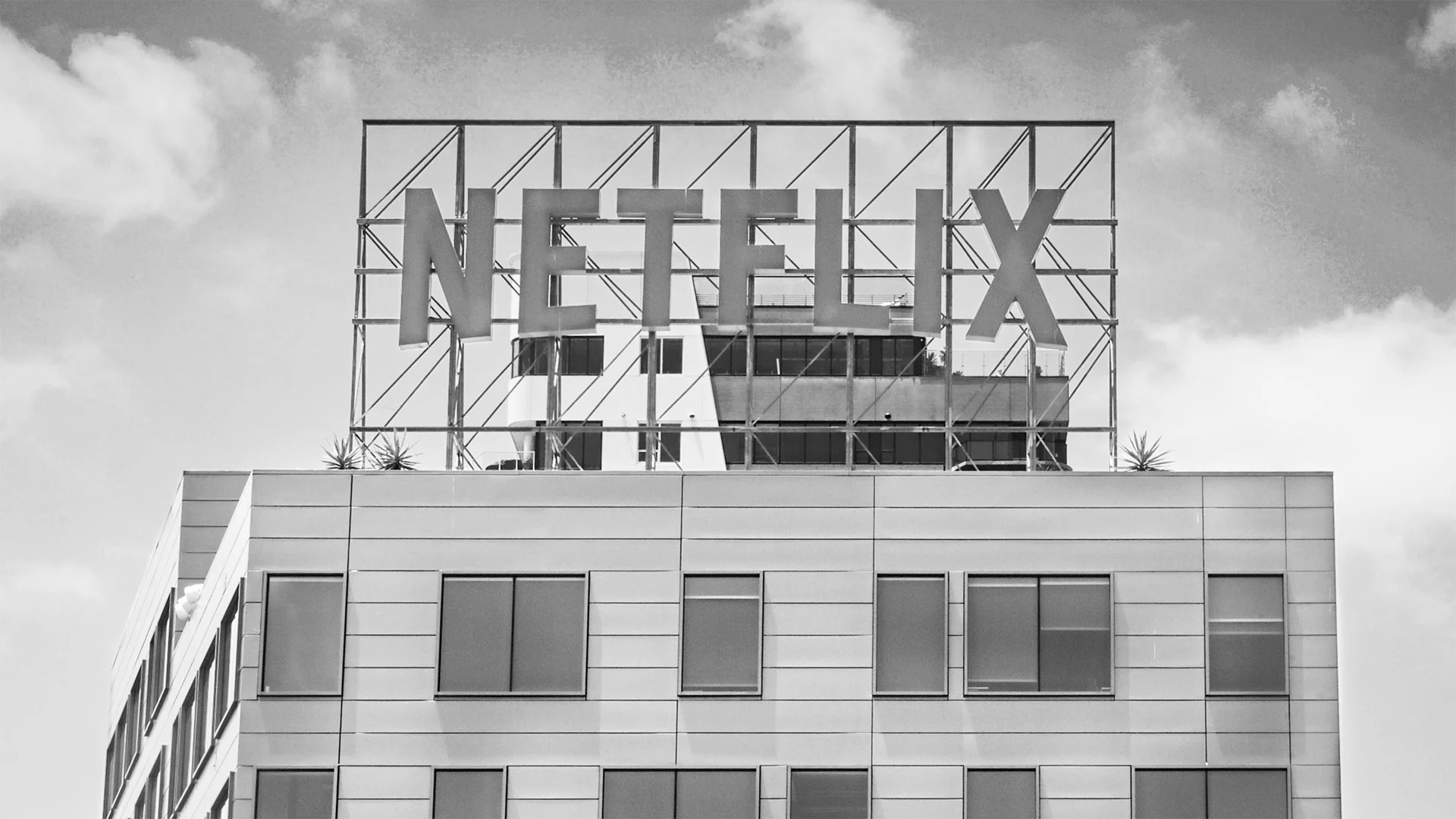 A Netflix Executive’s Case Raises a Tough Question: How Much Should You Share at Work?