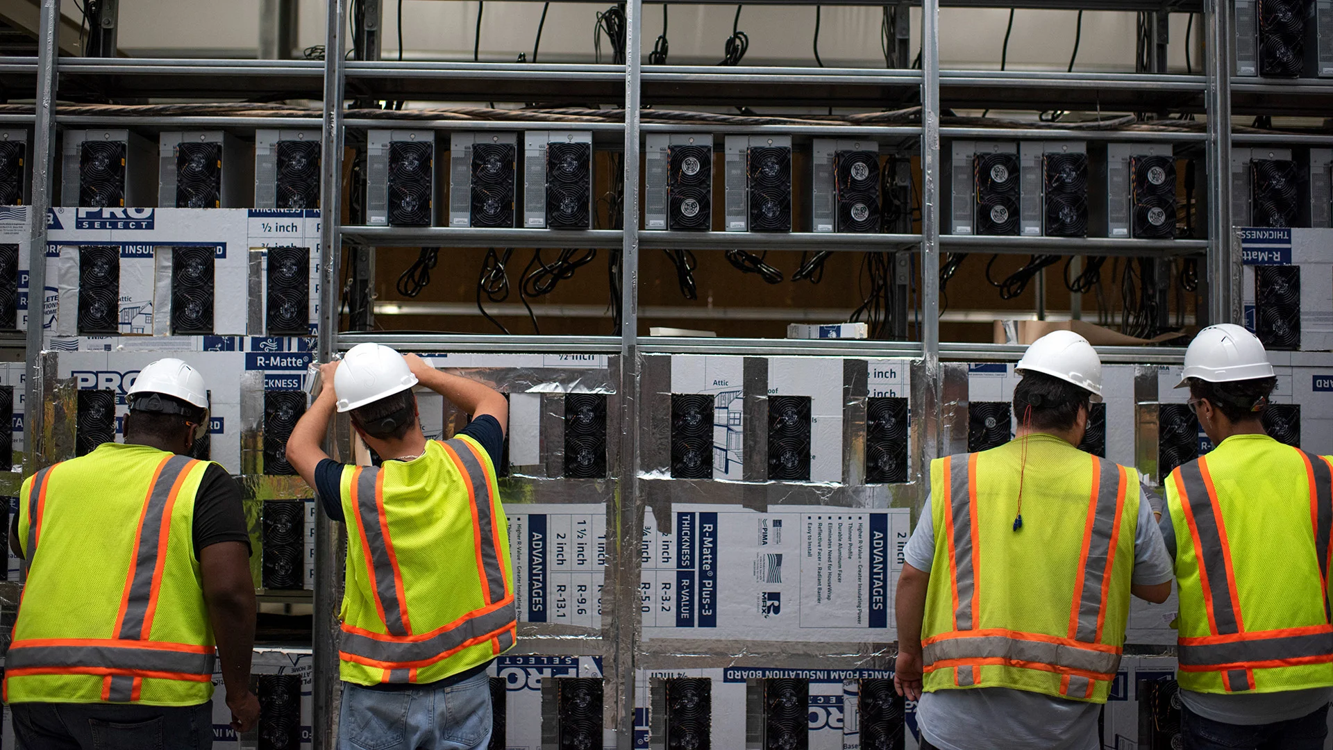 Bitcoin Miners Have Something Anthropic Desperately Needs. It’s Worth $9.1 Billion