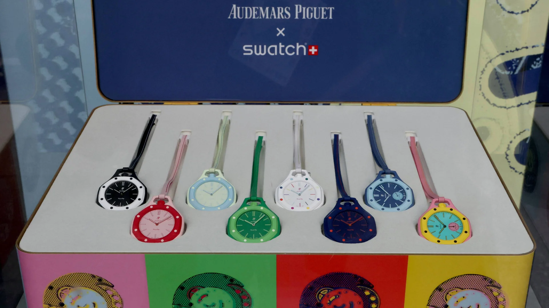TKTK SWATCH
