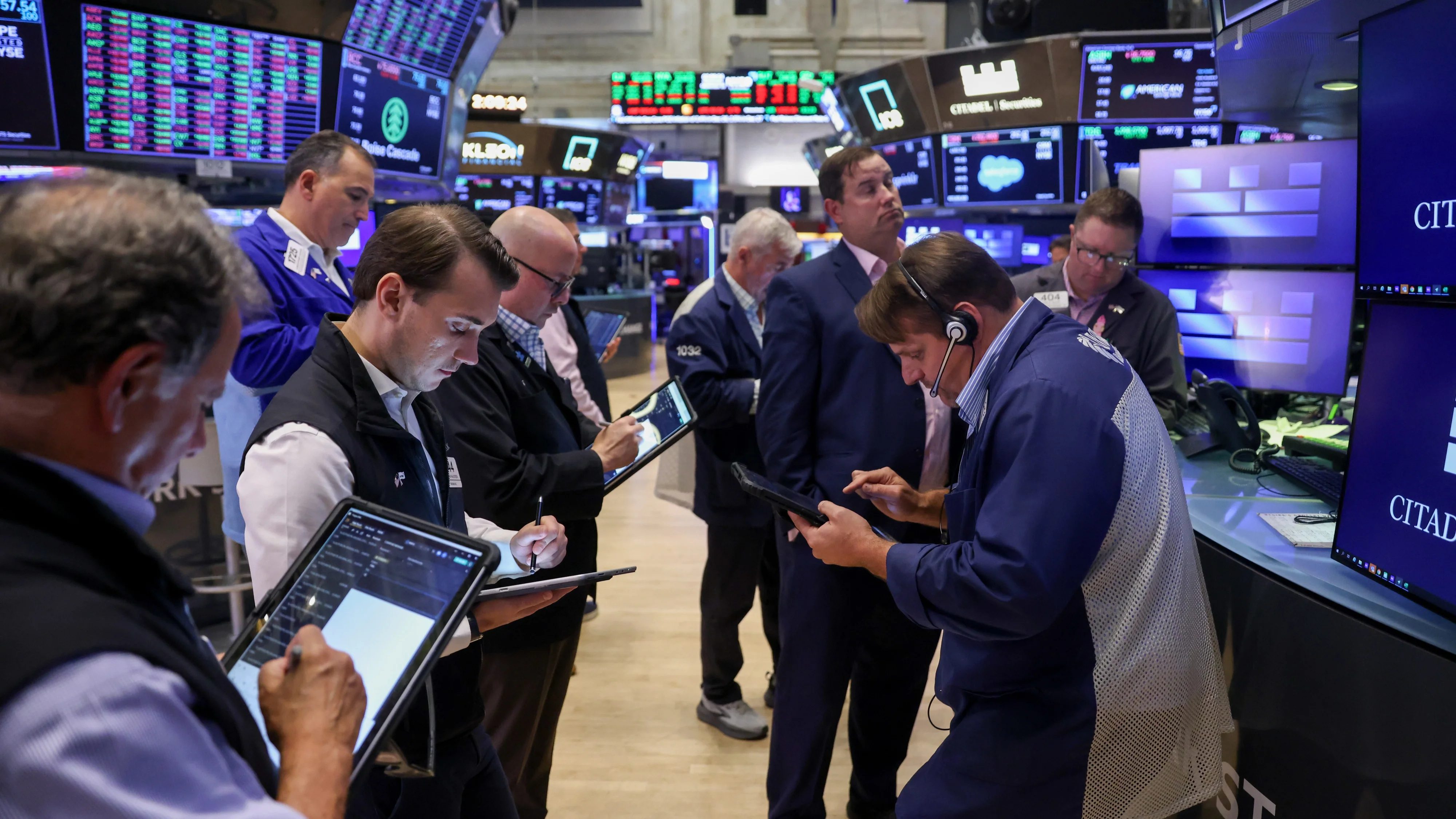 The Stock Market Climbed a Wall of Worry. Oil at $100 Could Finally Stop It