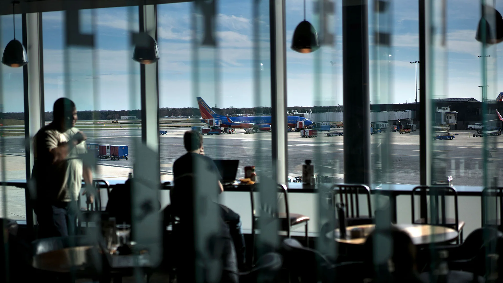 Baltimore Airport Restaurant Sues Concessions Manager Over Lease Dispute