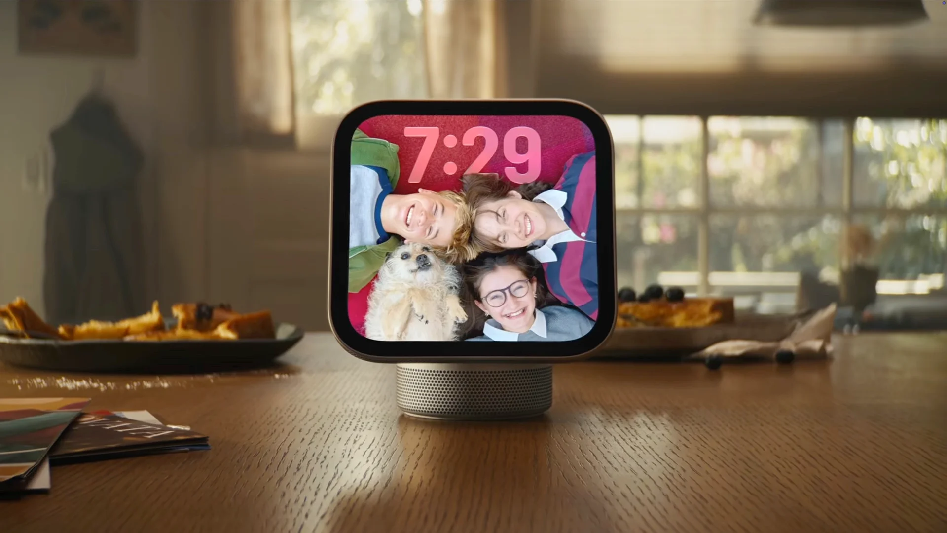 The 7 Most Absurd Things About Apple’s HomeView Ad