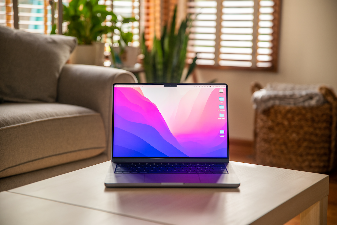 Notches For Computer Stop Hating. The MacBook Pro Notch Is Genius